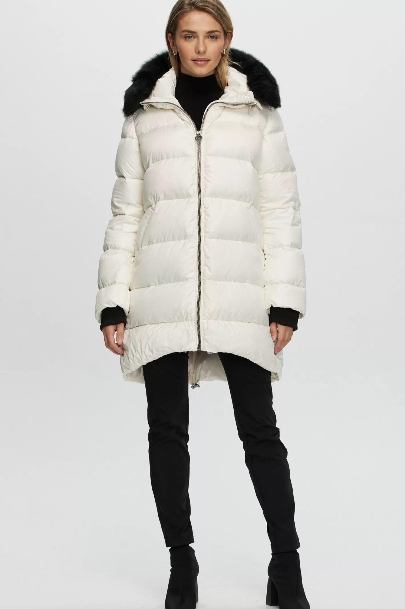 Women GORSKI Montreal APRES-SKI JACKET WITH DETACHABLE TOSCANA SHEARLING LAMB HOOD TRIM