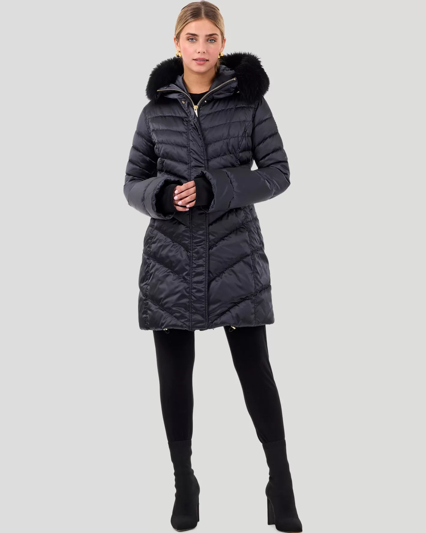 Women GORSKI Montreal Après-Ski Jacket With Detachable Toscana Lamb Hood Trim