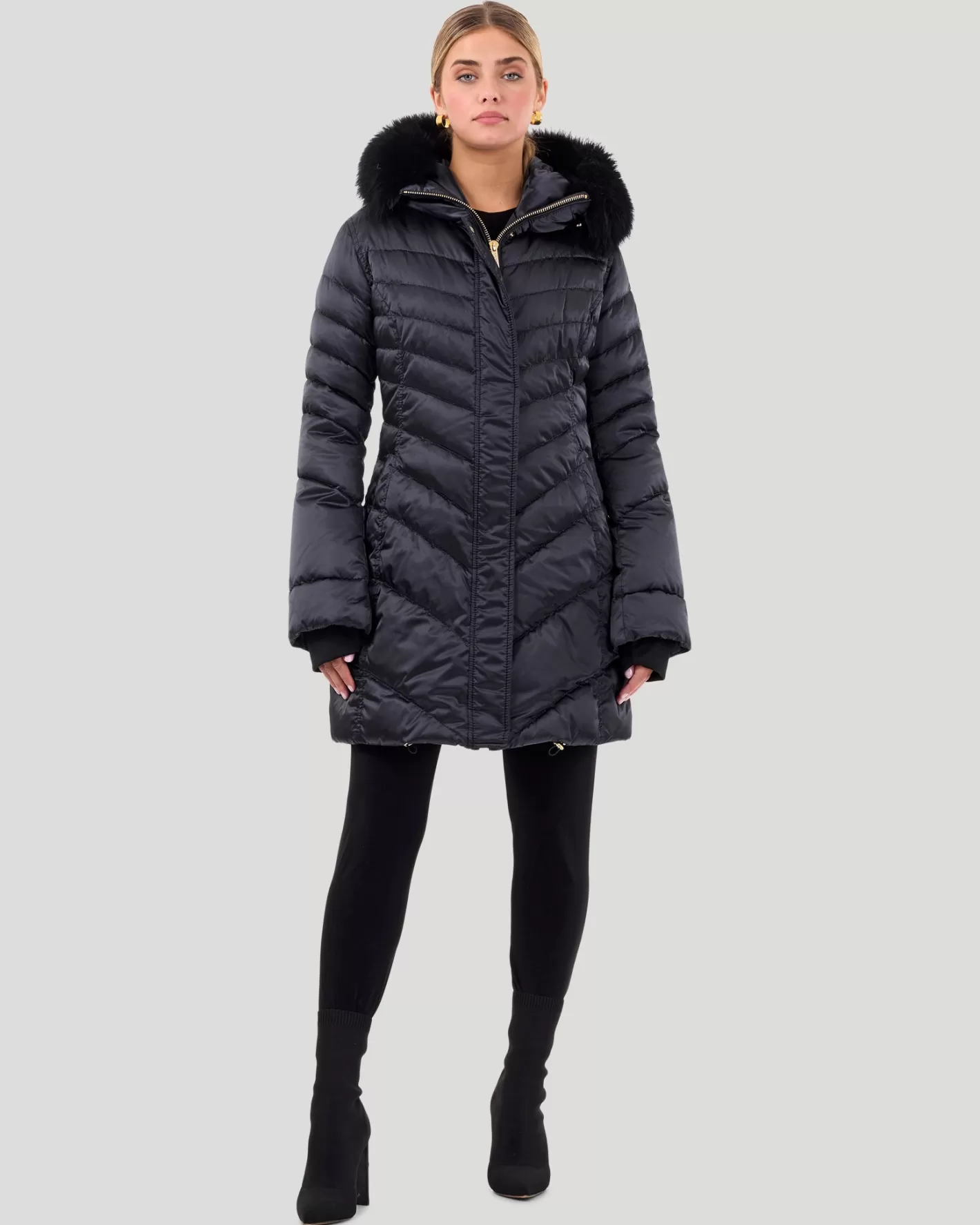 Women GORSKI Montreal Après-Ski Jacket With Detachable Toscana Lamb Hood Trim