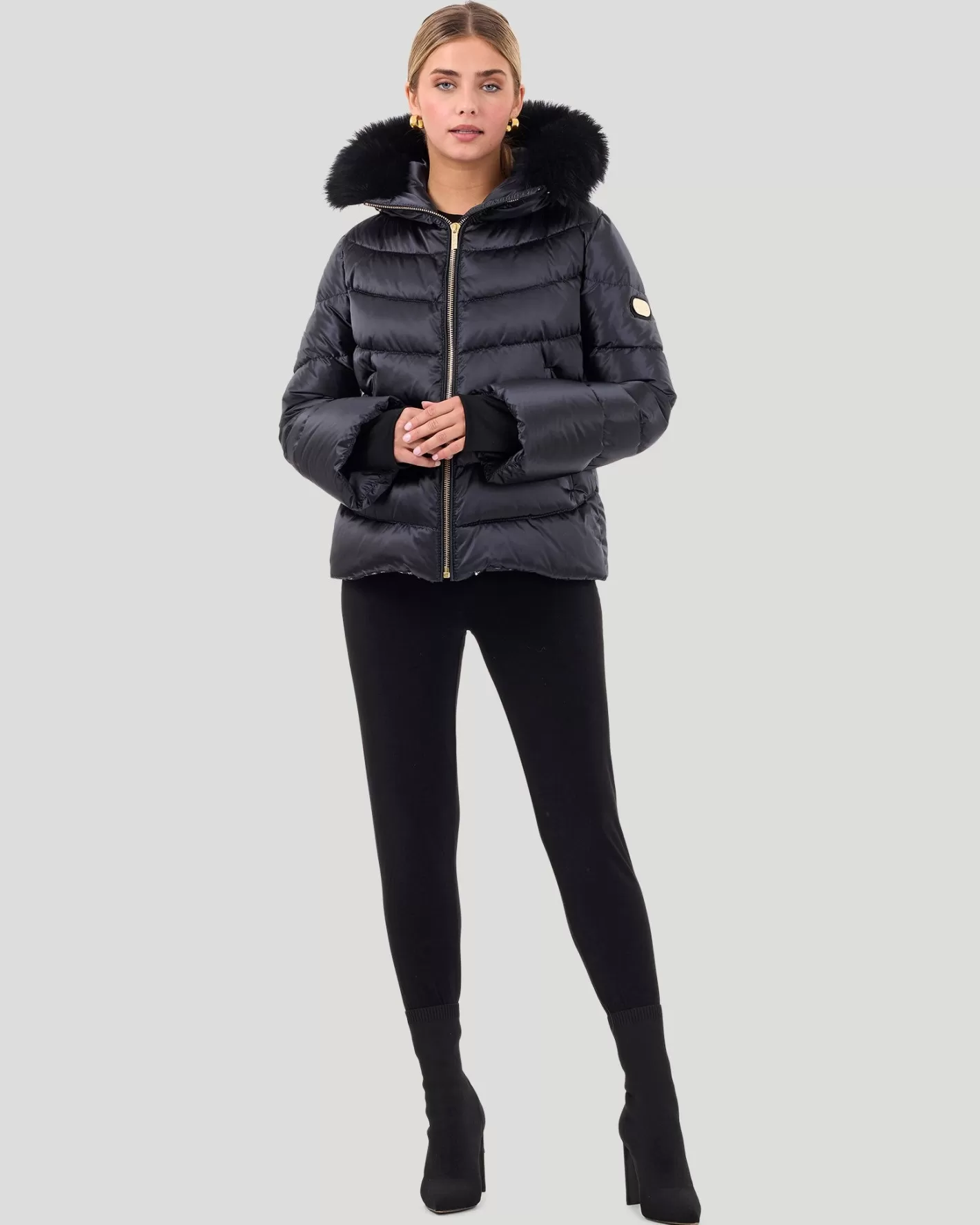 Women GORSKI Montreal Après-Ski Jacket With Detachable Toscana Shearling Lamb Hood Trim