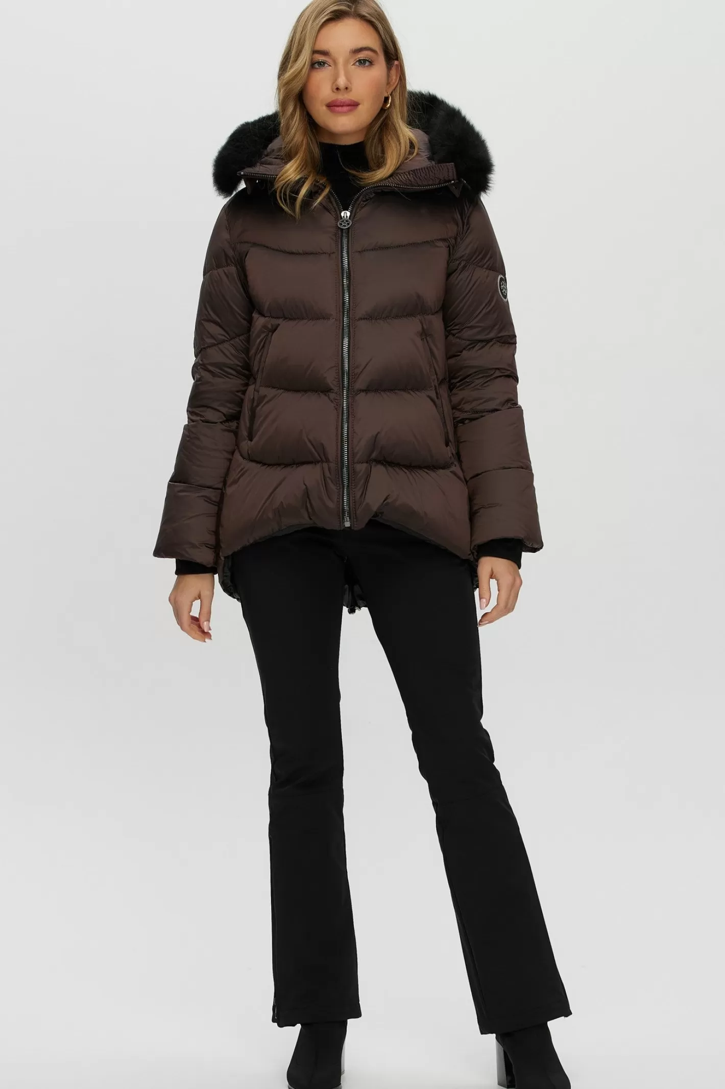 Women GORSKI Montreal Après-Ski Jacket With Detachable Toscana Shearling Lamb Hood Trim