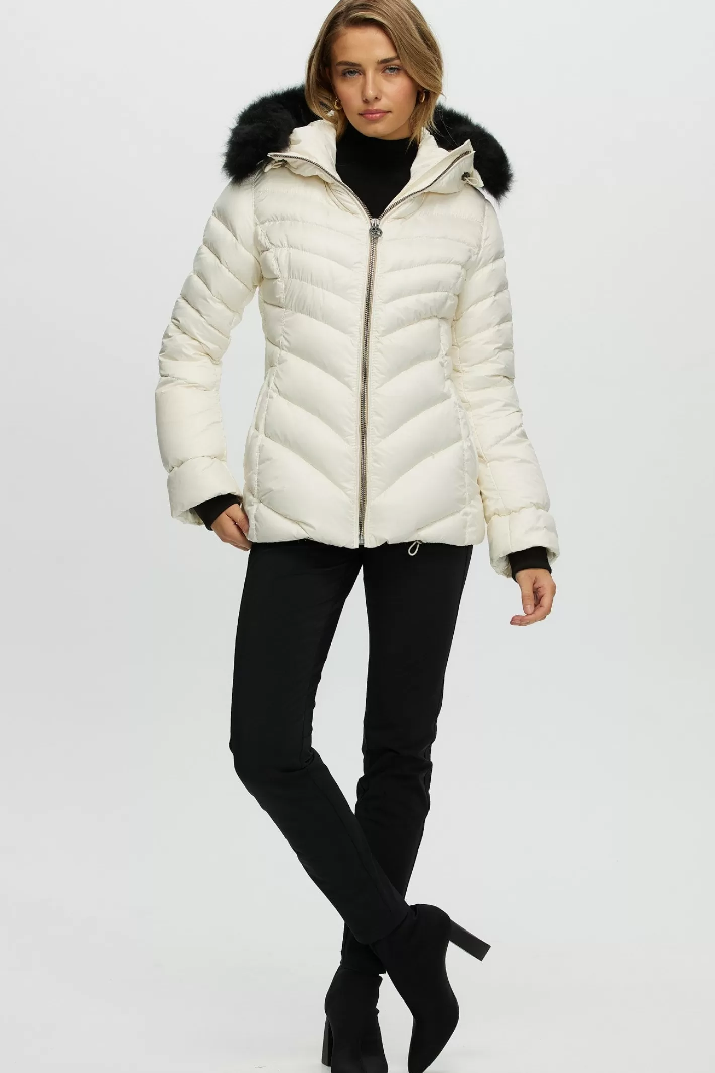 Women GORSKI Montreal Après-Ski Jacket With Detachable Toscana Shearling Lamb Hood Trim