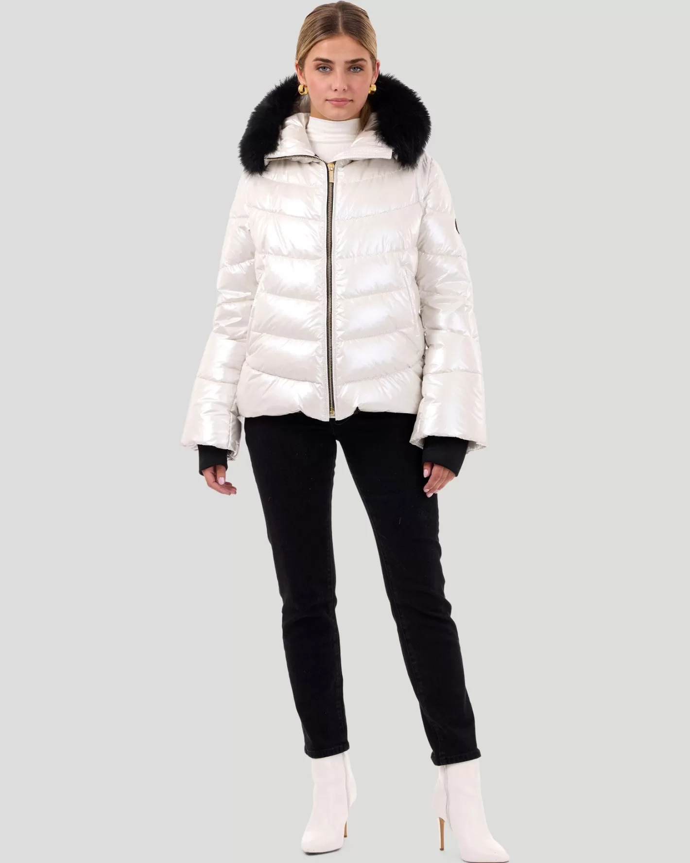 Women GORSKI Montreal Après-Ski Jacket With Detachable Toscana Shearling Lamb Hood Trim