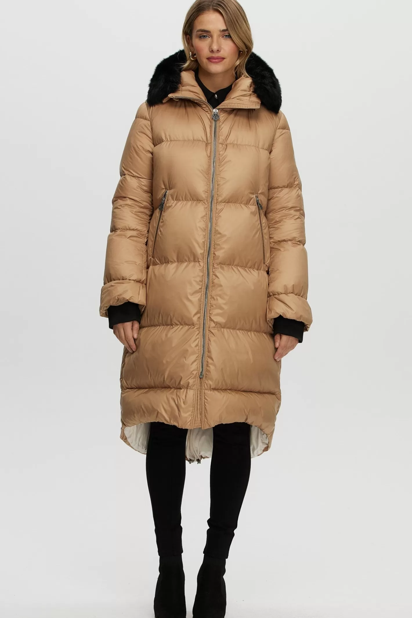 Women GORSKI Montreal Après-Ski Jacket With Detachable Toscana Shearling Lamb Hood Trim