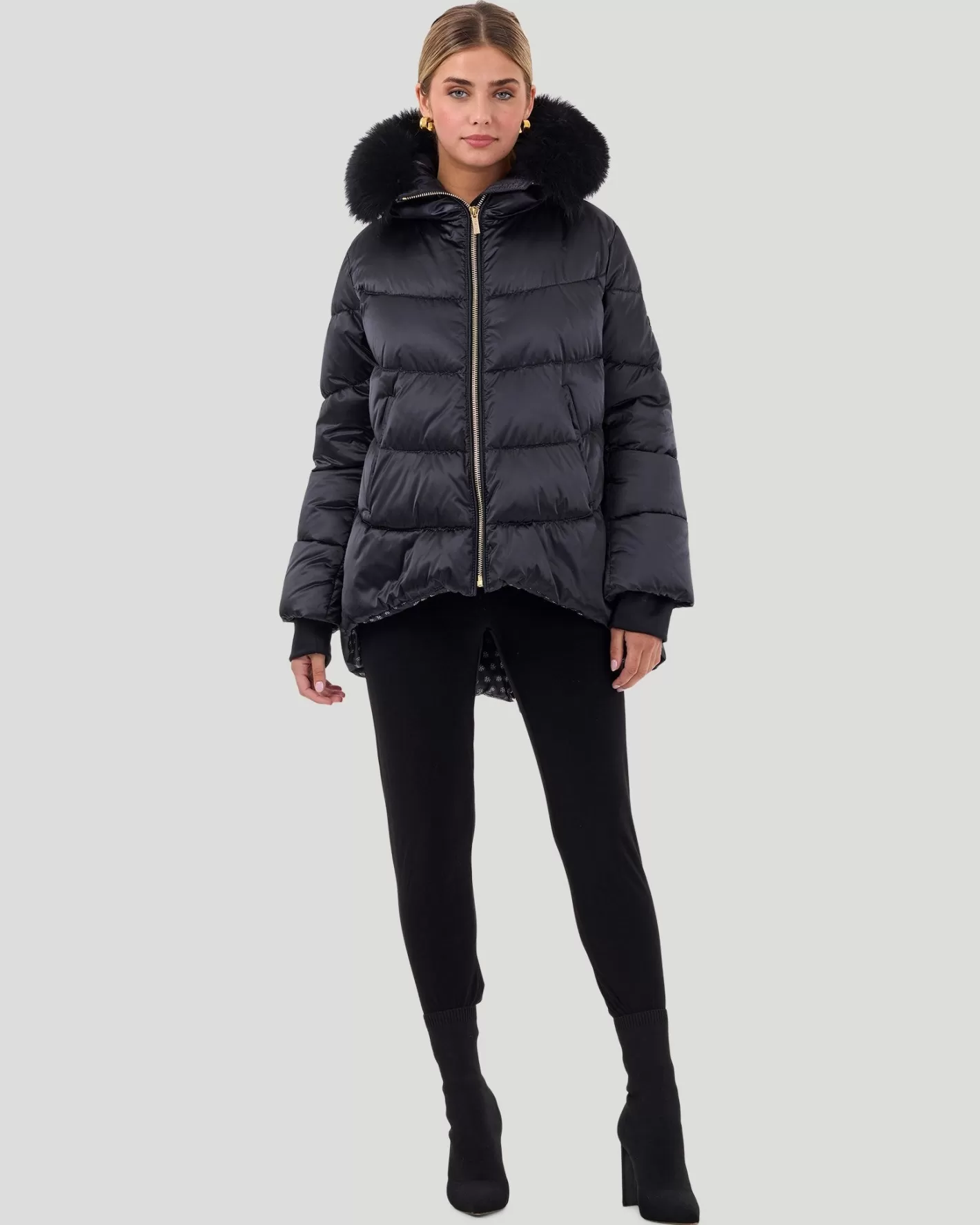 Women GORSKI Montreal Après-Ski Jacket With Detachable Toscana Shearling Lamb Hood Trim