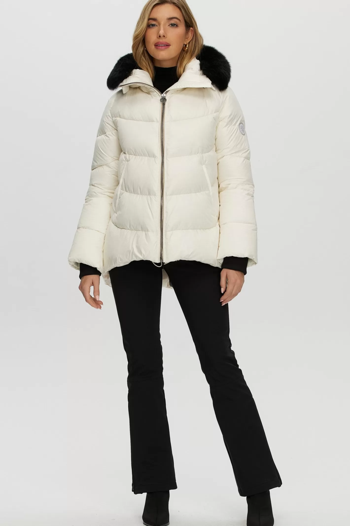 Women GORSKI Montreal Après-Ski Jacket With Detachable Toscana Shearling Lamb Hood Trim