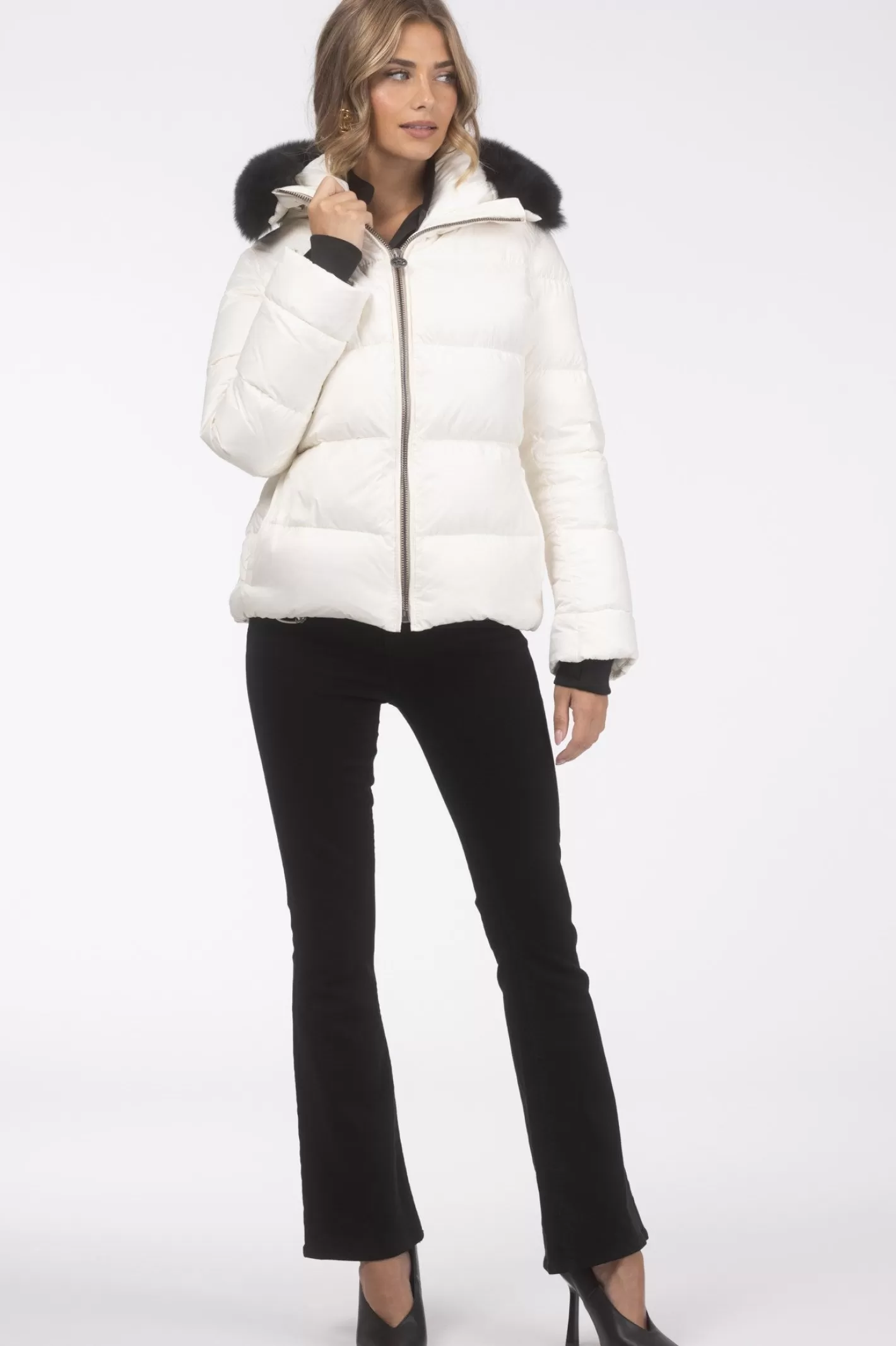 Women GORSKI Montreal Après-Ski Jacket With Detachable Toscana Shearling Lamb Hood Trim