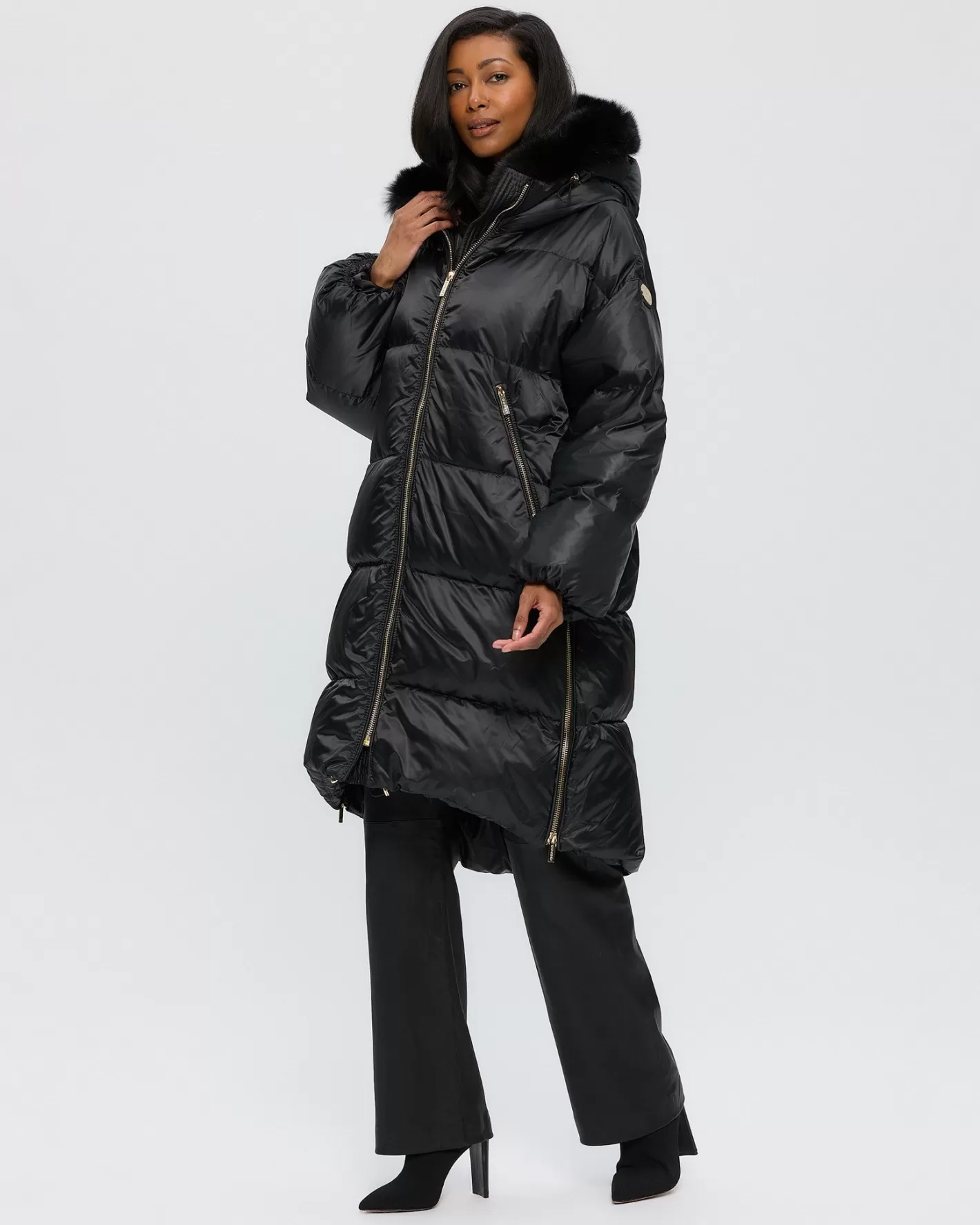 Women GORSKI Montreal Après-Ski Jacket With Detachable Toscana Shearling Lamb Hood Trim