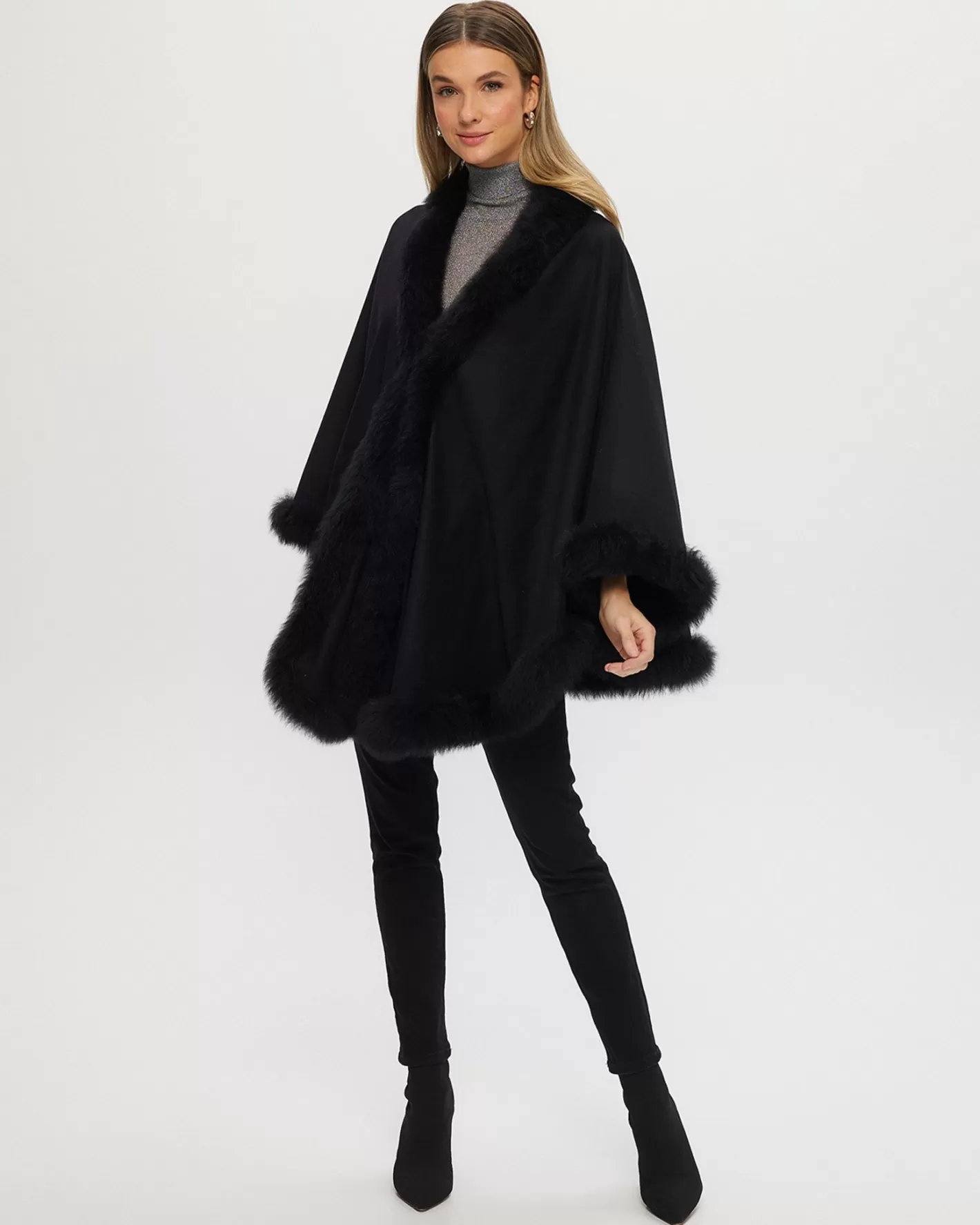 Women GORSKI Montreal Cashmere & Wool Cape With Toscana Shearling Lamb Trim