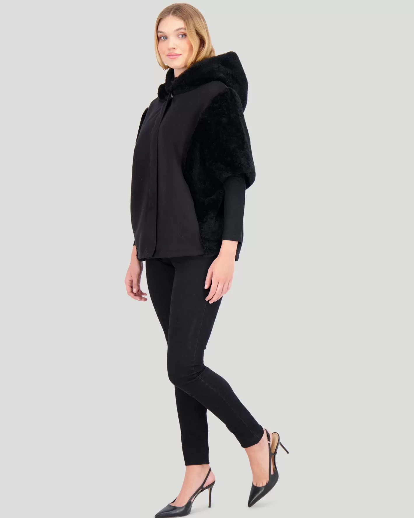 Women GORSKI Montreal Cashmere Jacket With Sheared Select Cashmere Goat Trim And Short Sleeves