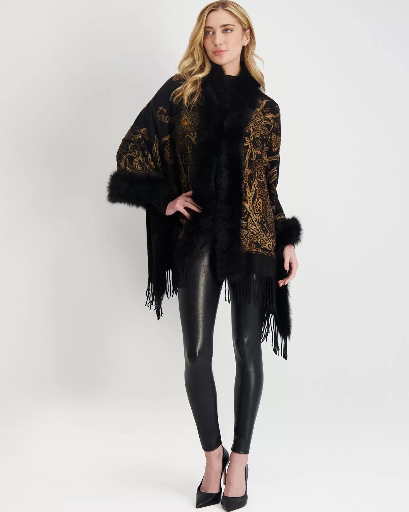 Women GORSKI Montreal Double Face Select Cashmere Stole With Toscana Shearling Lamb Trim