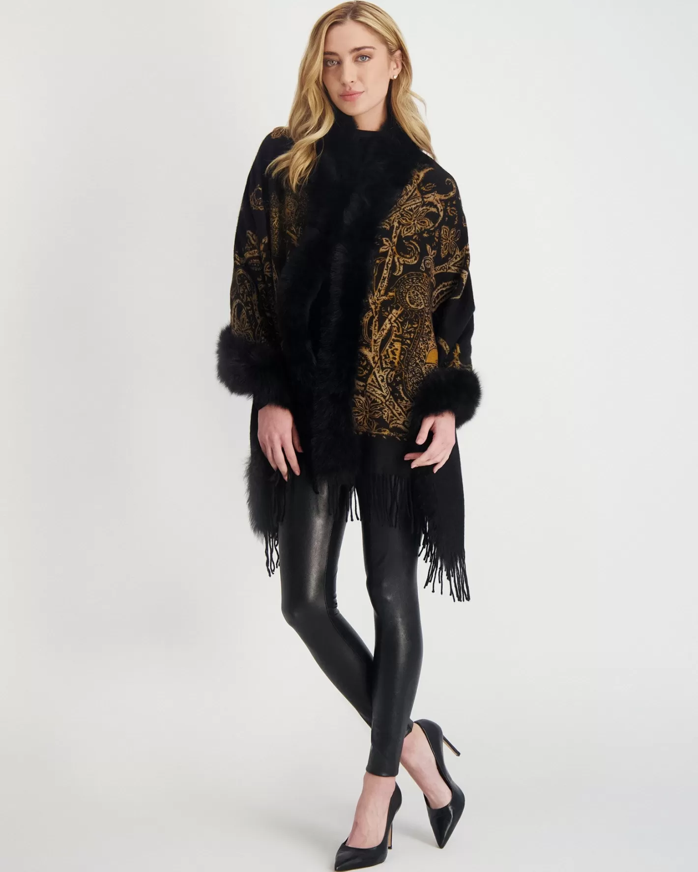 Women GORSKI Montreal Double Face Select Cashmere Stole With Toscana Shearling Lamb Trim