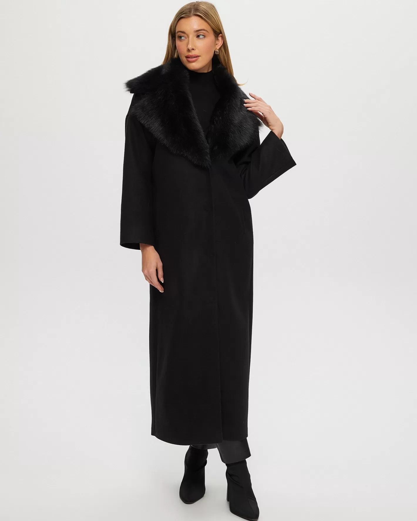 Women GORSKI Montreal Fabric Coat With Detachable Select Shearling Lamb Collar