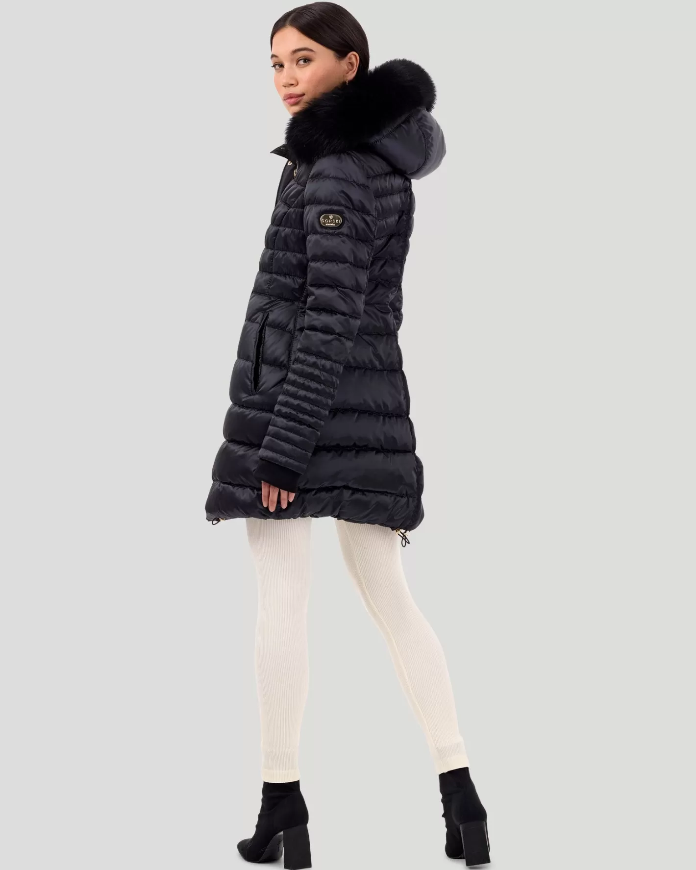 Women GORSKI Montreal Horizontal Après-Ski Jacket With Detachable Toscana Shearling Lamb Hood Trim