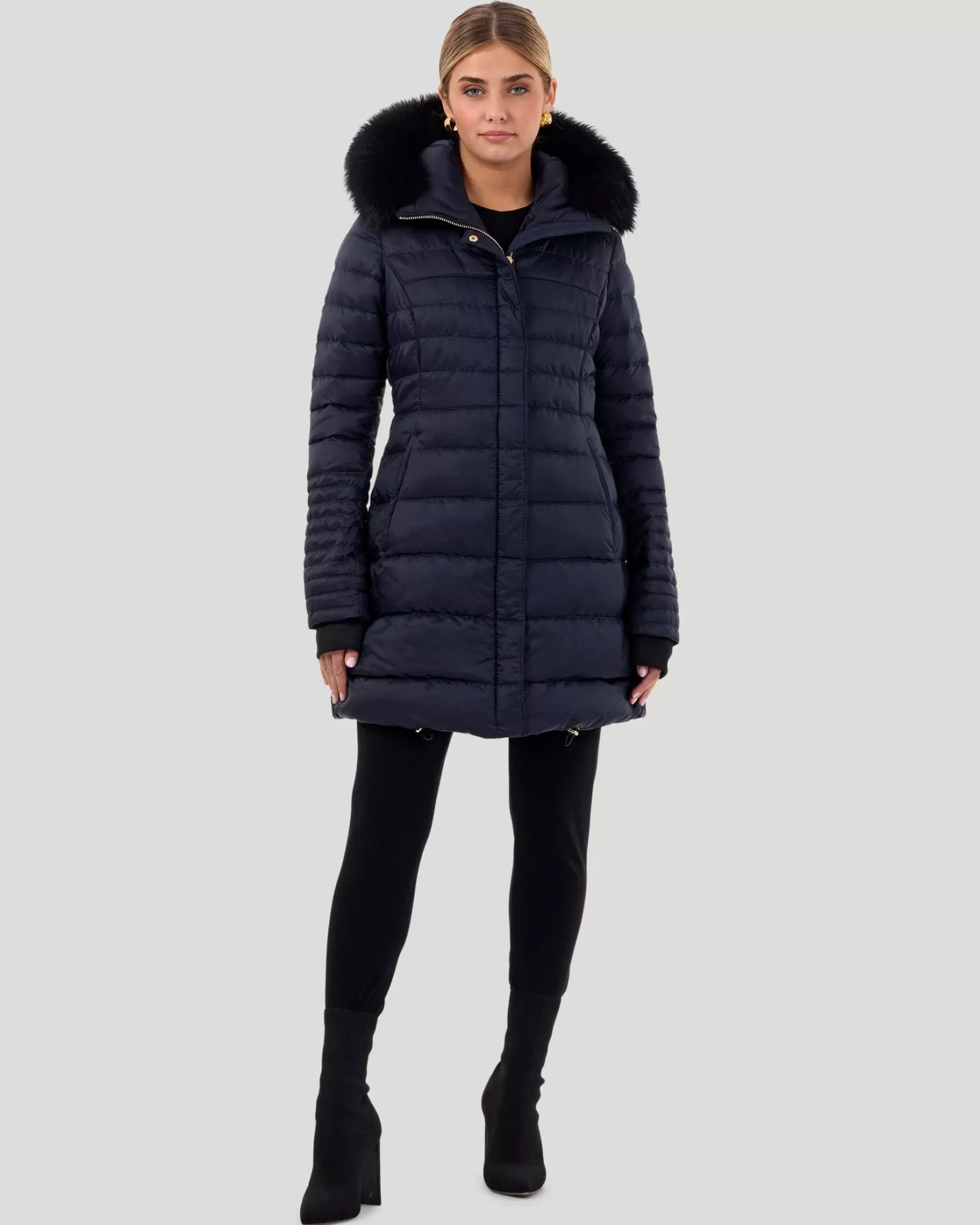 Women GORSKI Montreal Horizontal Après-Ski Jacket With Detachable Toscana Shearling Lamb Hood Trim