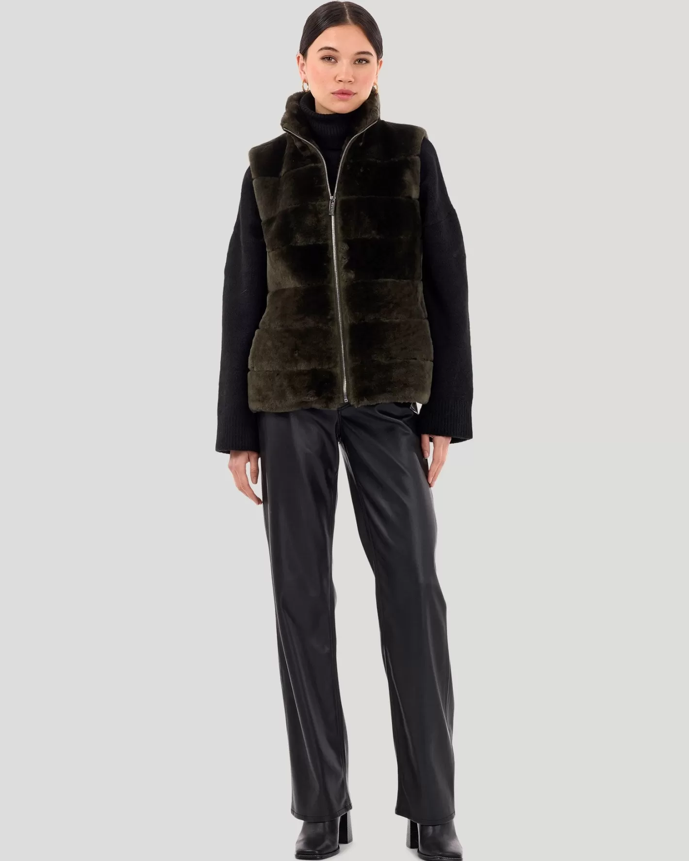 Women GORSKI Montreal Horizontal Select Shearling Lamb Vest With Quilted Back