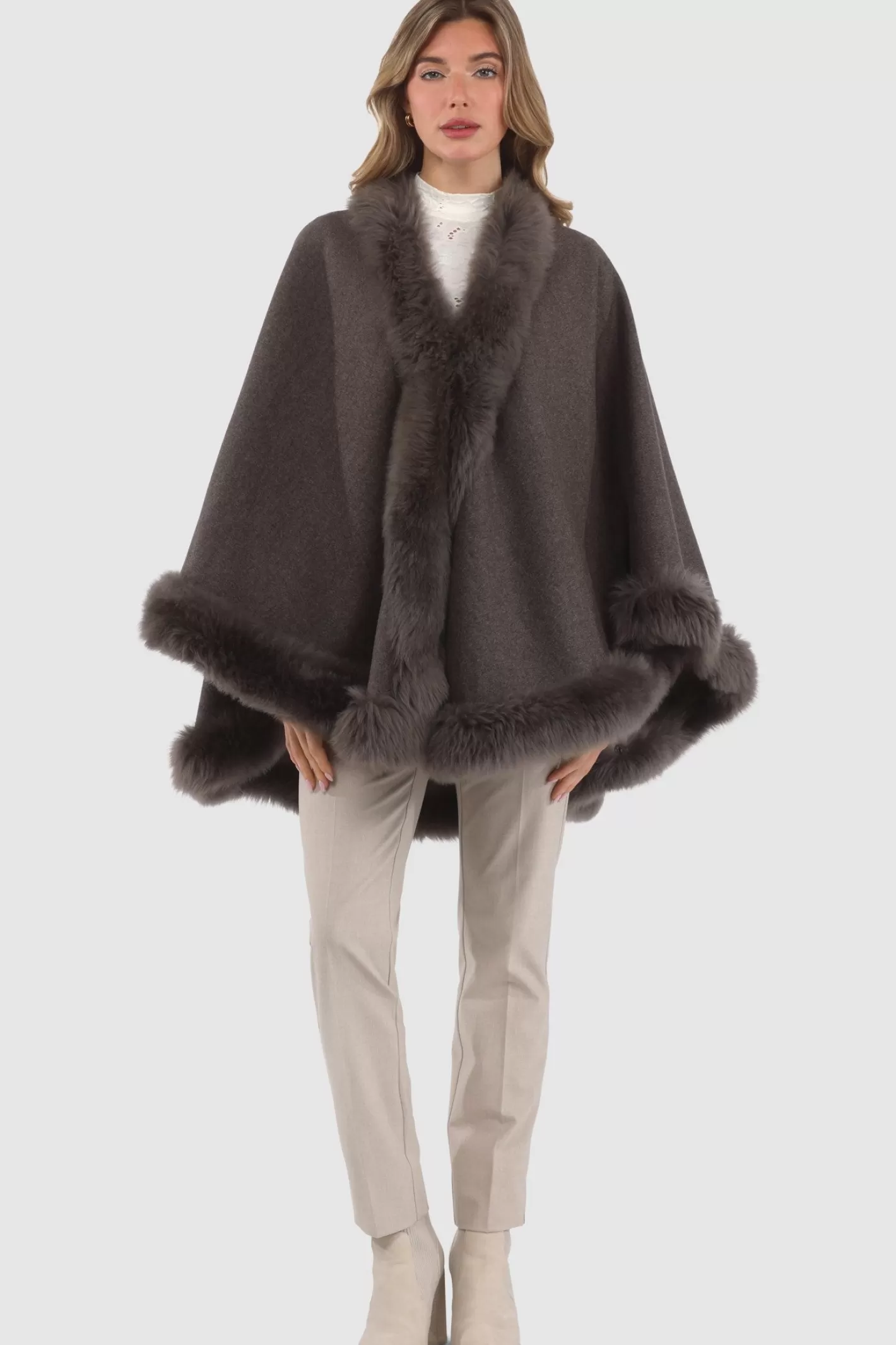 Women GORSKI Montreal Loro Piana Cashmere & Wool Cape With Merinillo Shearling Lamb Trim