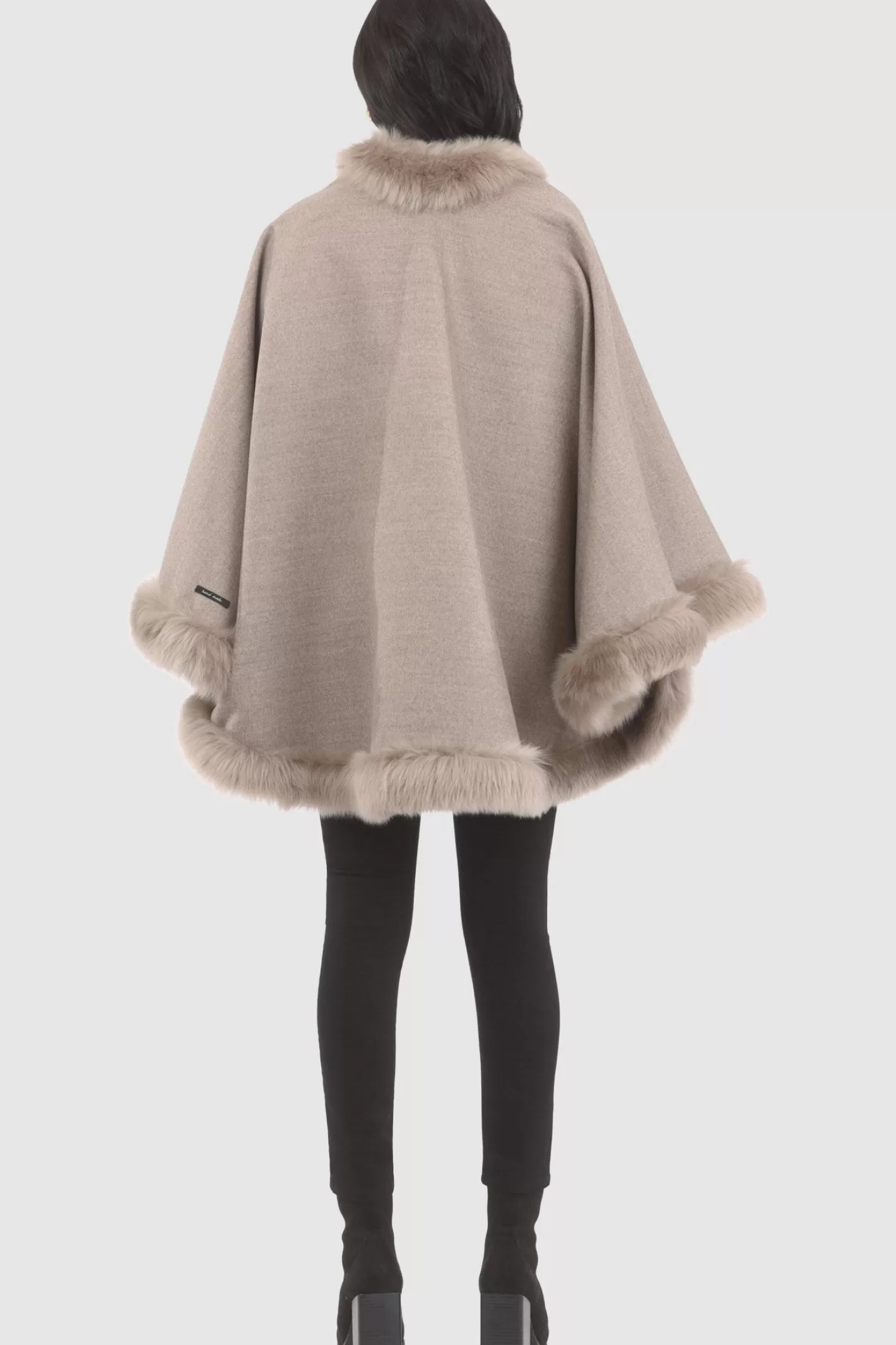 Women GORSKI Montreal Loro Piana Cashmere & Wool Cape With Merinillo Shearling Lamb Trim