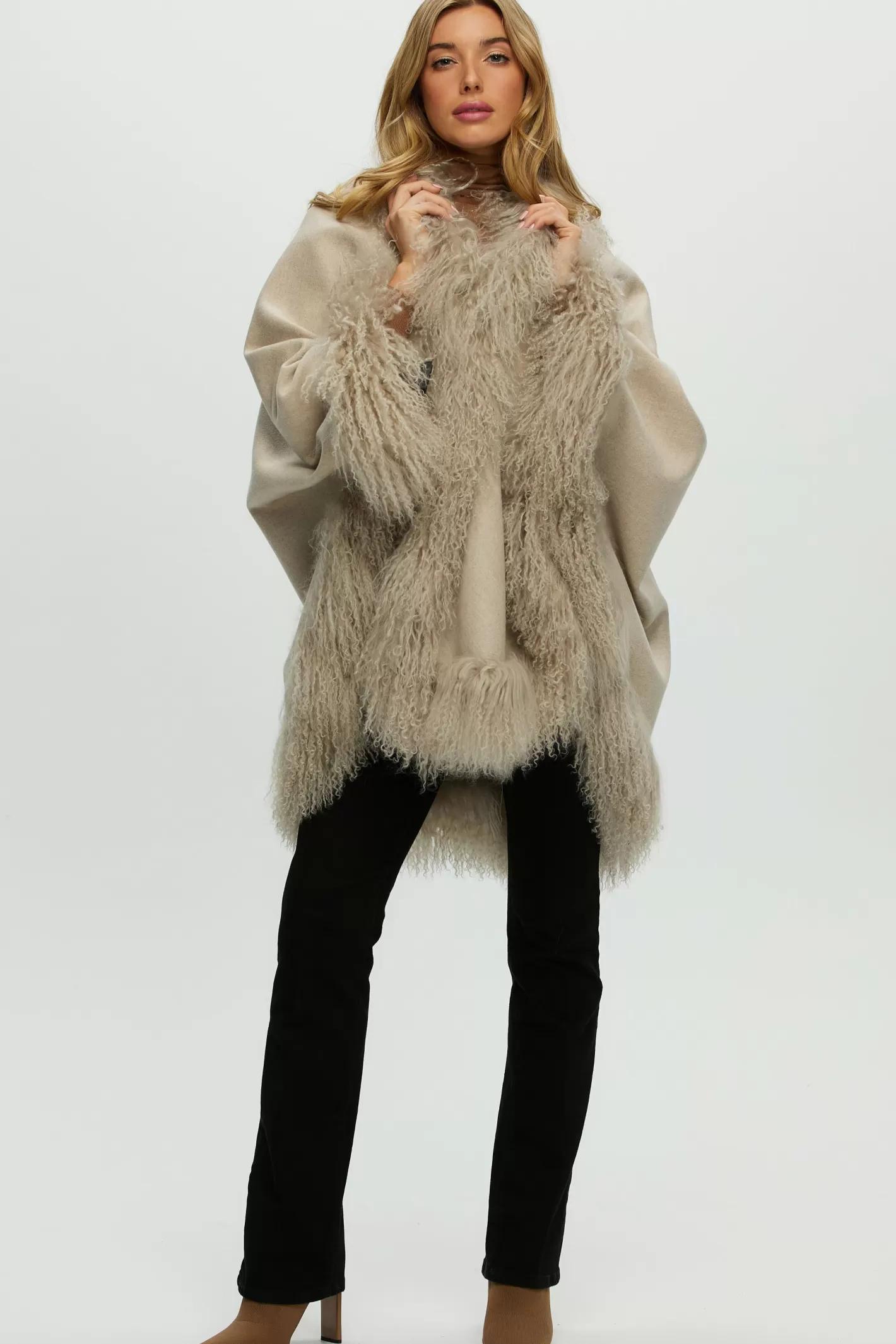 Women GORSKI Montreal Loro Piana Cashmere & Wool Cape With Select Lamb Trim