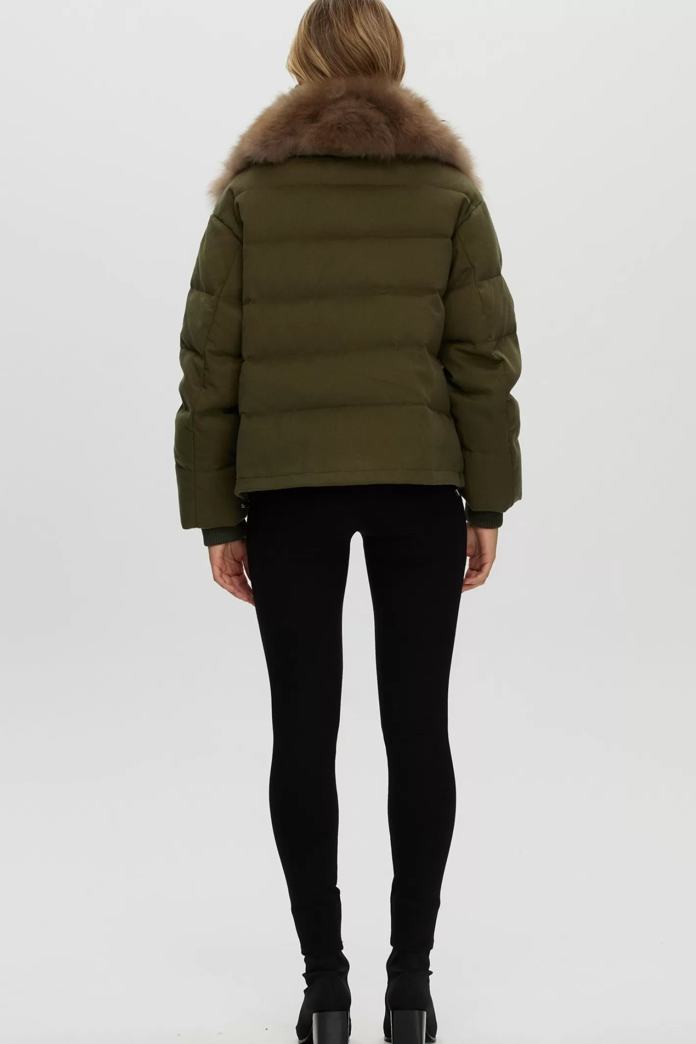 Women GORSKI Montreal Loro Piana Cashmere Down Jacket With Select Cashmere Goat Collar