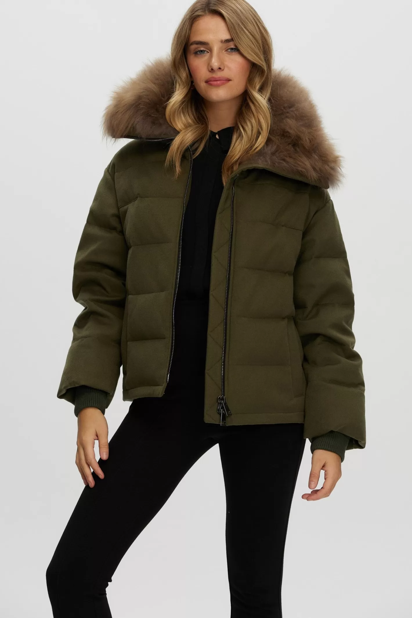 Women GORSKI Montreal Loro Piana Cashmere Down Jacket With Select Cashmere Goat Collar