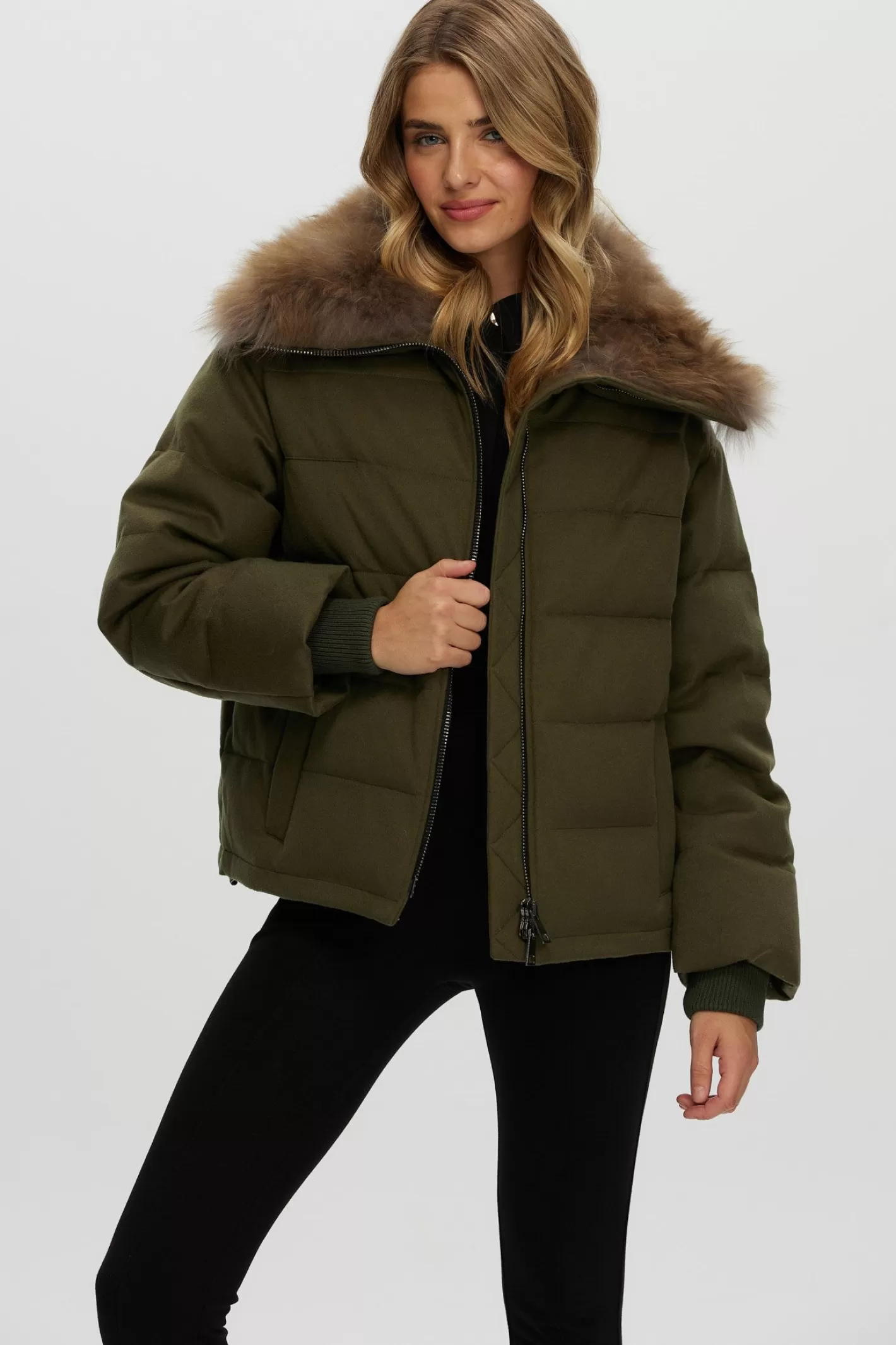Women GORSKI Montreal Loro Piana Cashmere Down Jacket With Select Cashmere Goat Collar
