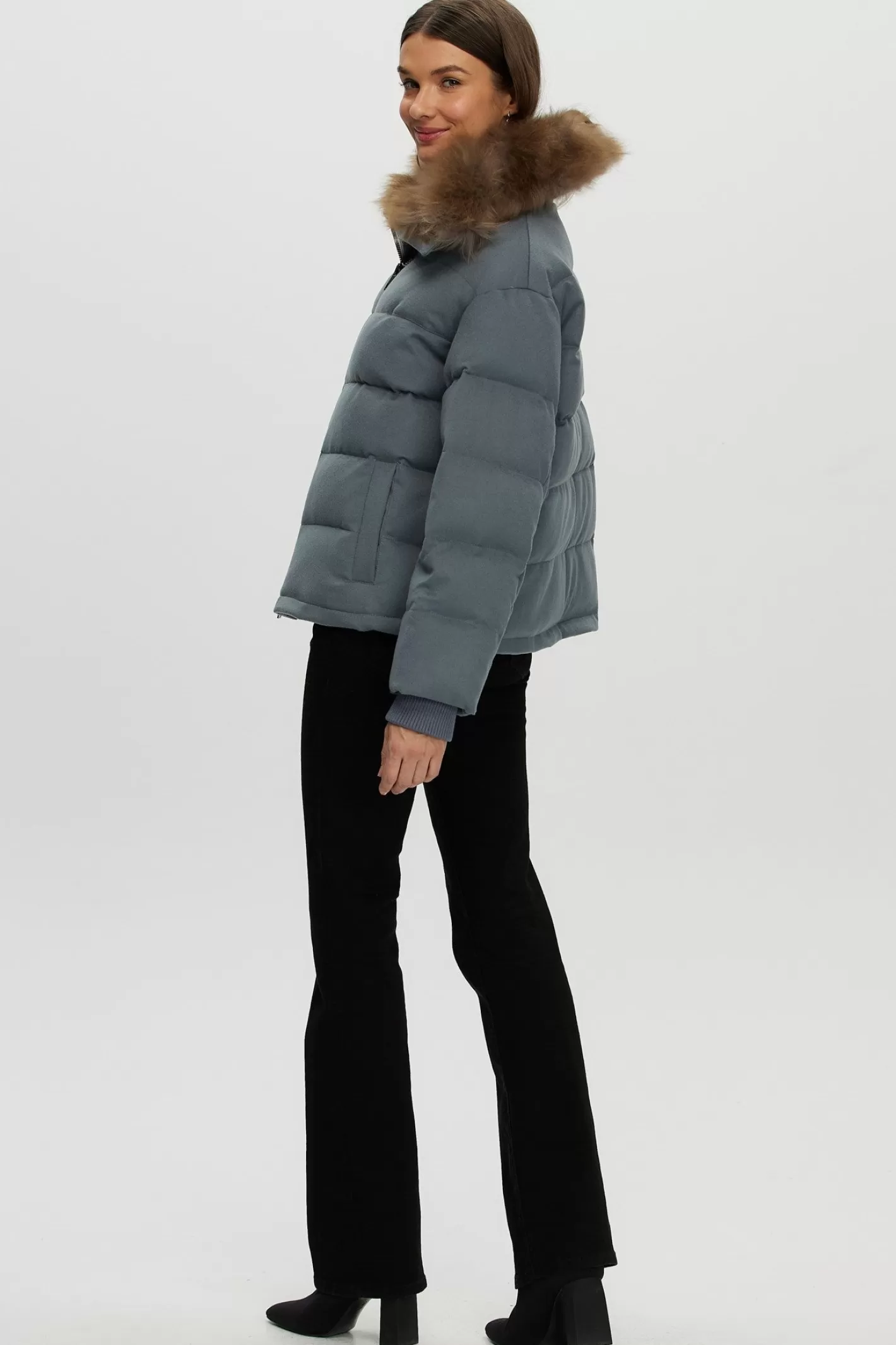 Women GORSKI Montreal Loro Piana Cashmere Down Jacket With Select Cashmere Goat Collar