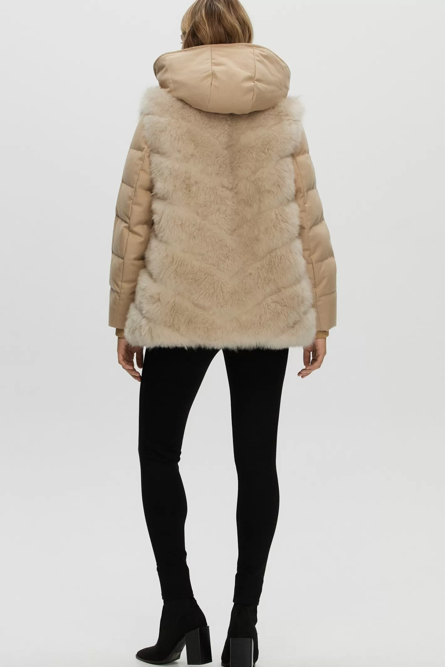 Women GORSKI Montreal Loro Piana Cashmere Quilted Down Parka With Detachable Select Cashmere Goat Vest (2 Pcs)