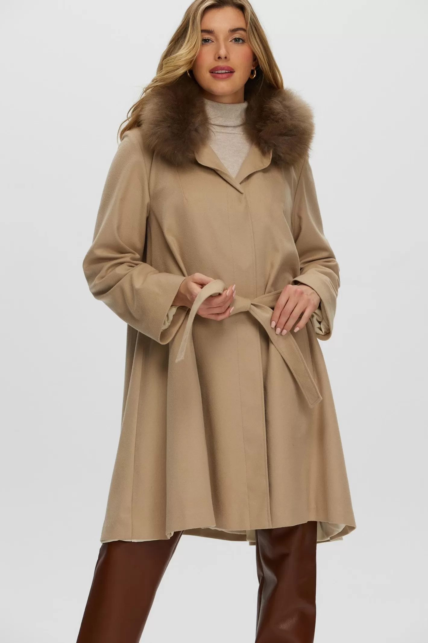Women GORSKI Montreal Loro Piana Cashmere Stroller With Select Cashmere Goat Collar, Belt