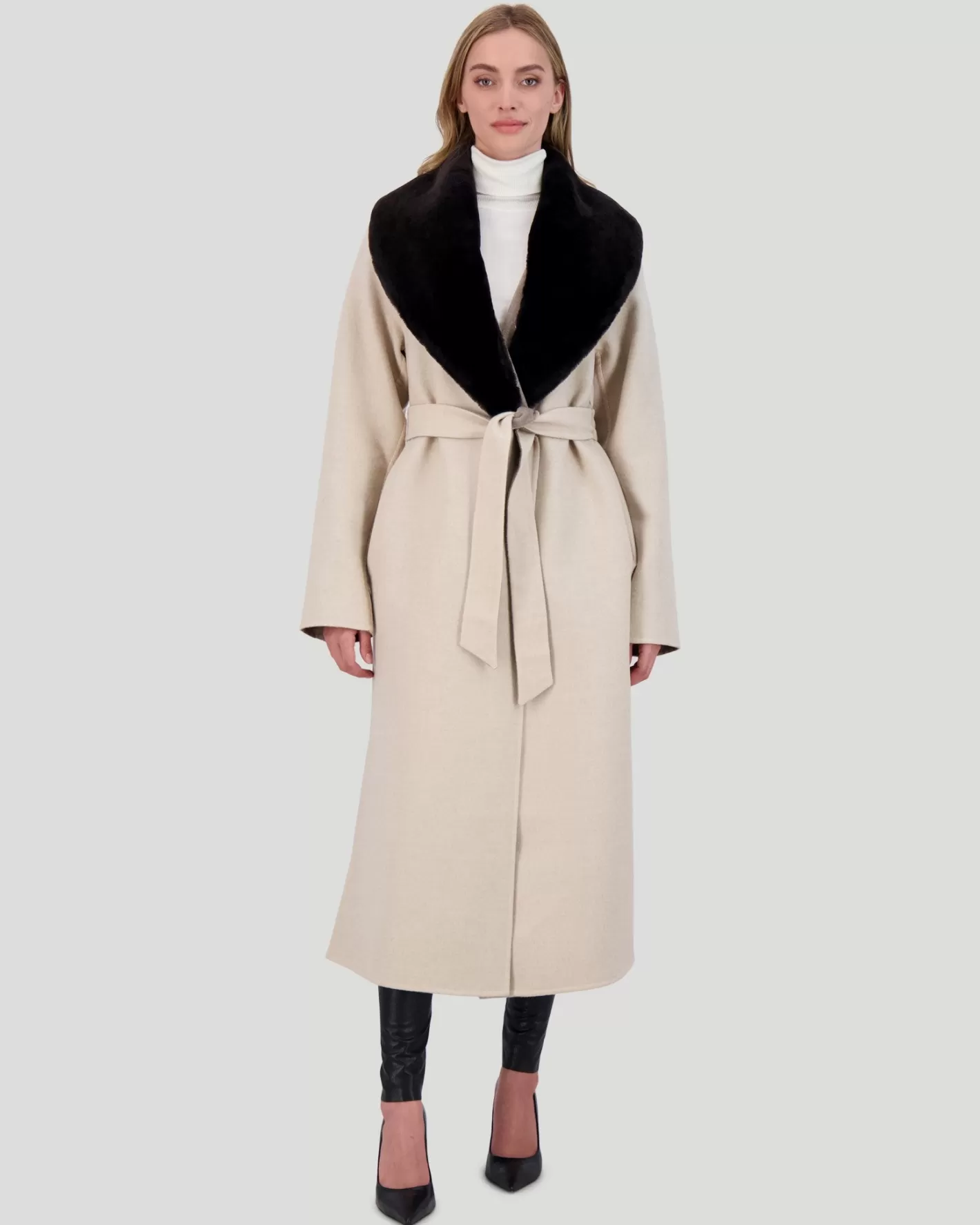 Women GORSKI Montreal Loro Piana Wool Short Coat With Select Shearling Lamb Collar