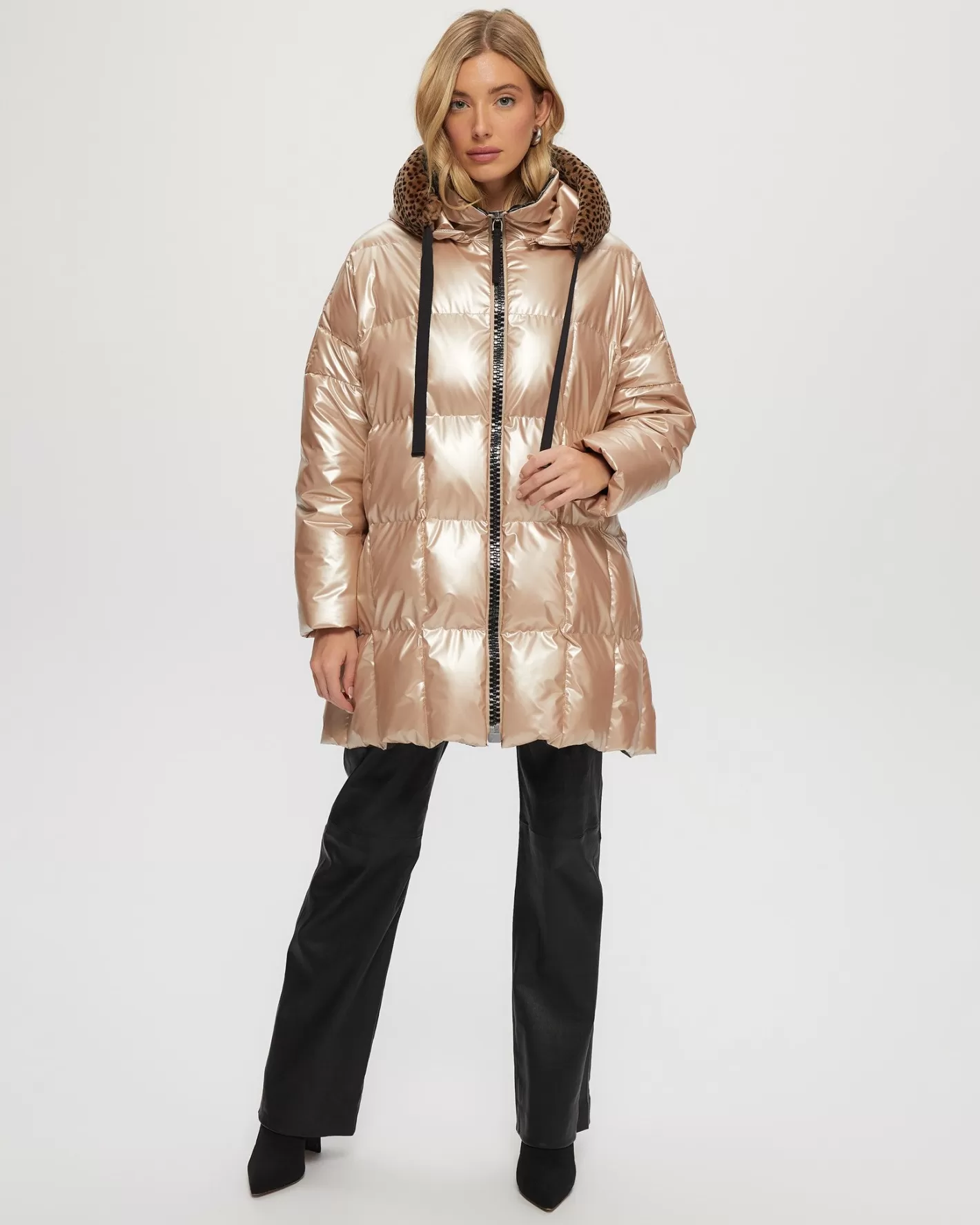 Women GORSKI Montreal Quilted Parka With Select Shearling Lamb Hood Trim