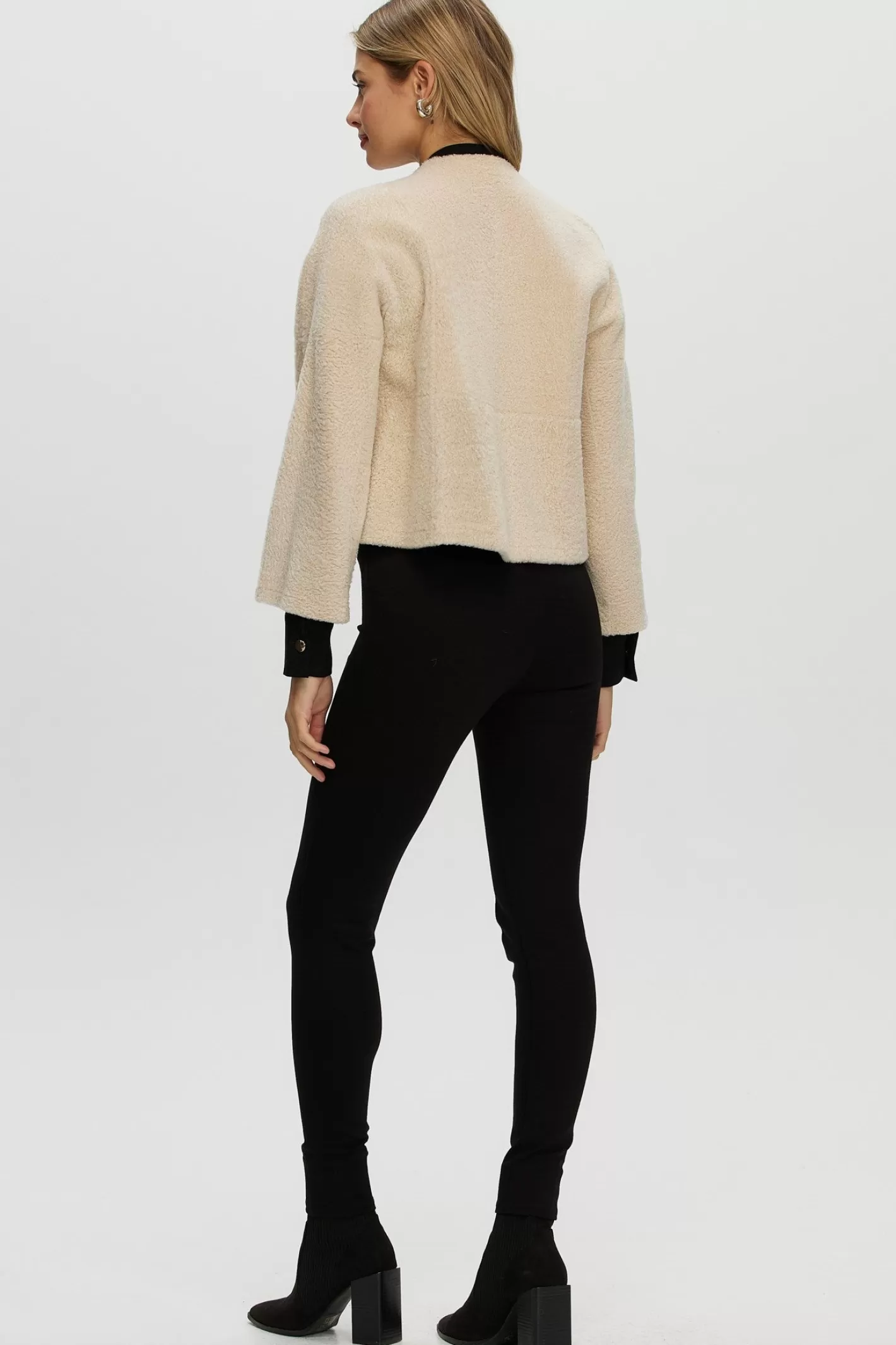 Women GORSKI Montreal Reversible Collarless New Zealand Shearling Lamb Jacket With 3/4 Sleeves