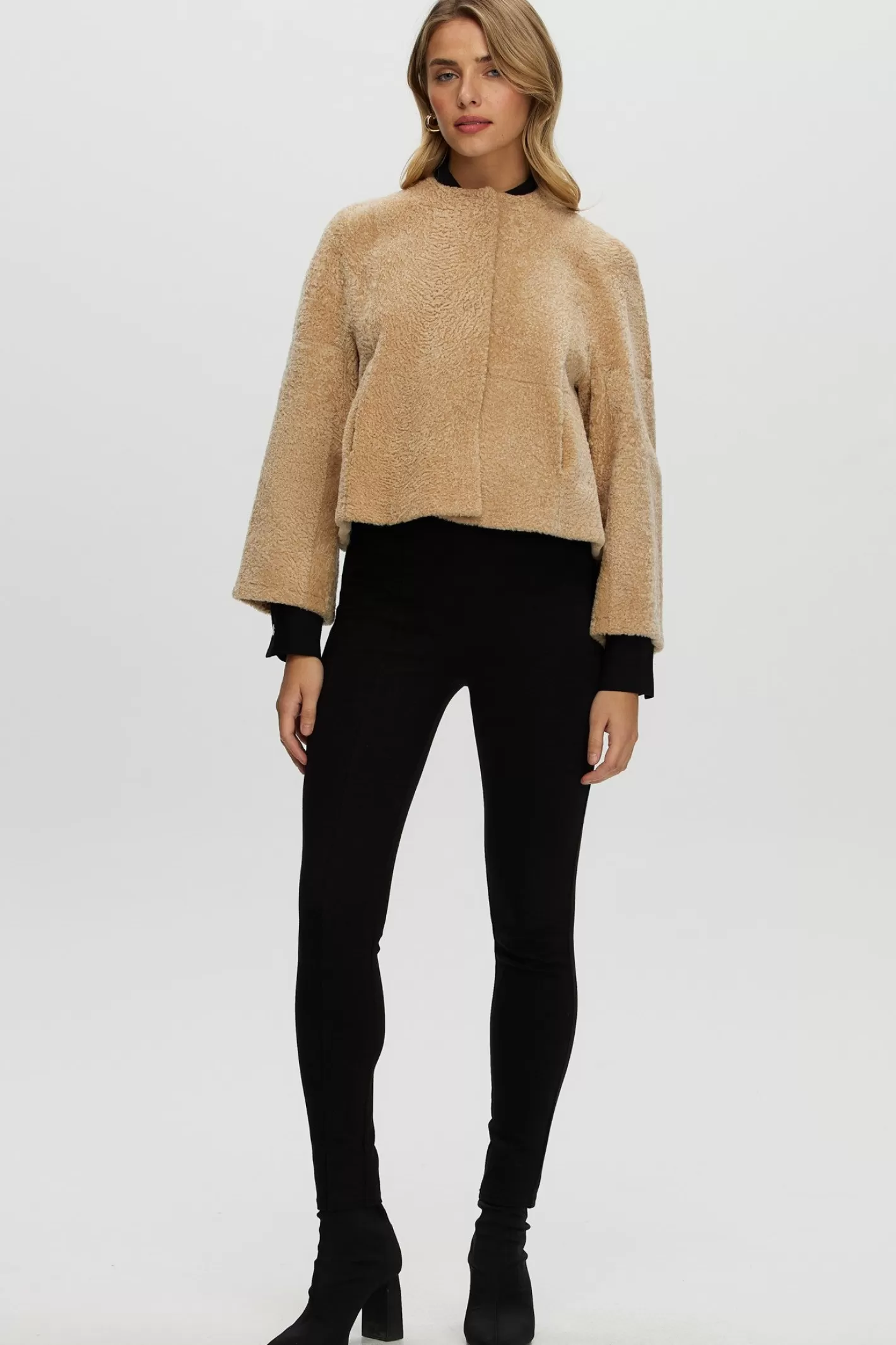 Women GORSKI Montreal Reversible Collarless New Zealand Shearling Lamb Jacket With 3/4 Sleeves