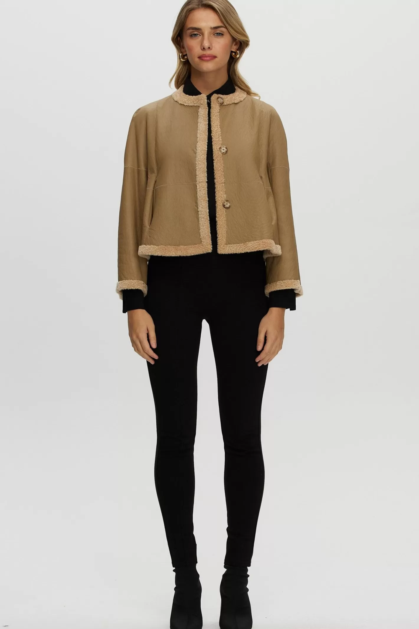 Women GORSKI Montreal Reversible Collarless New Zealand Shearling Lamb Jacket With 3/4 Sleeves