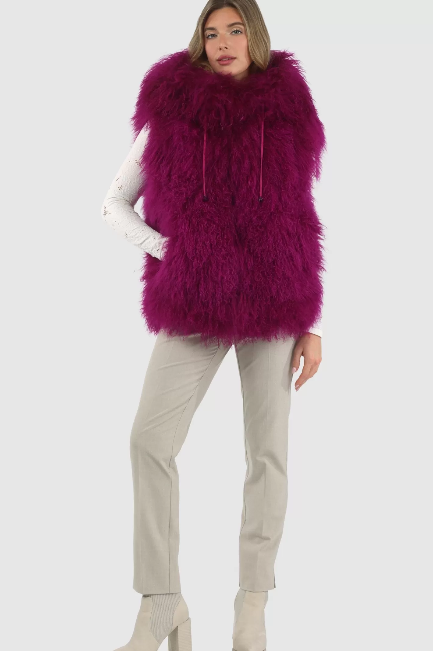 Women GORSKI Montreal Reversible Select Mongolian Shearling Lamb Vest With Loro Piana Cashmere & Wool Back