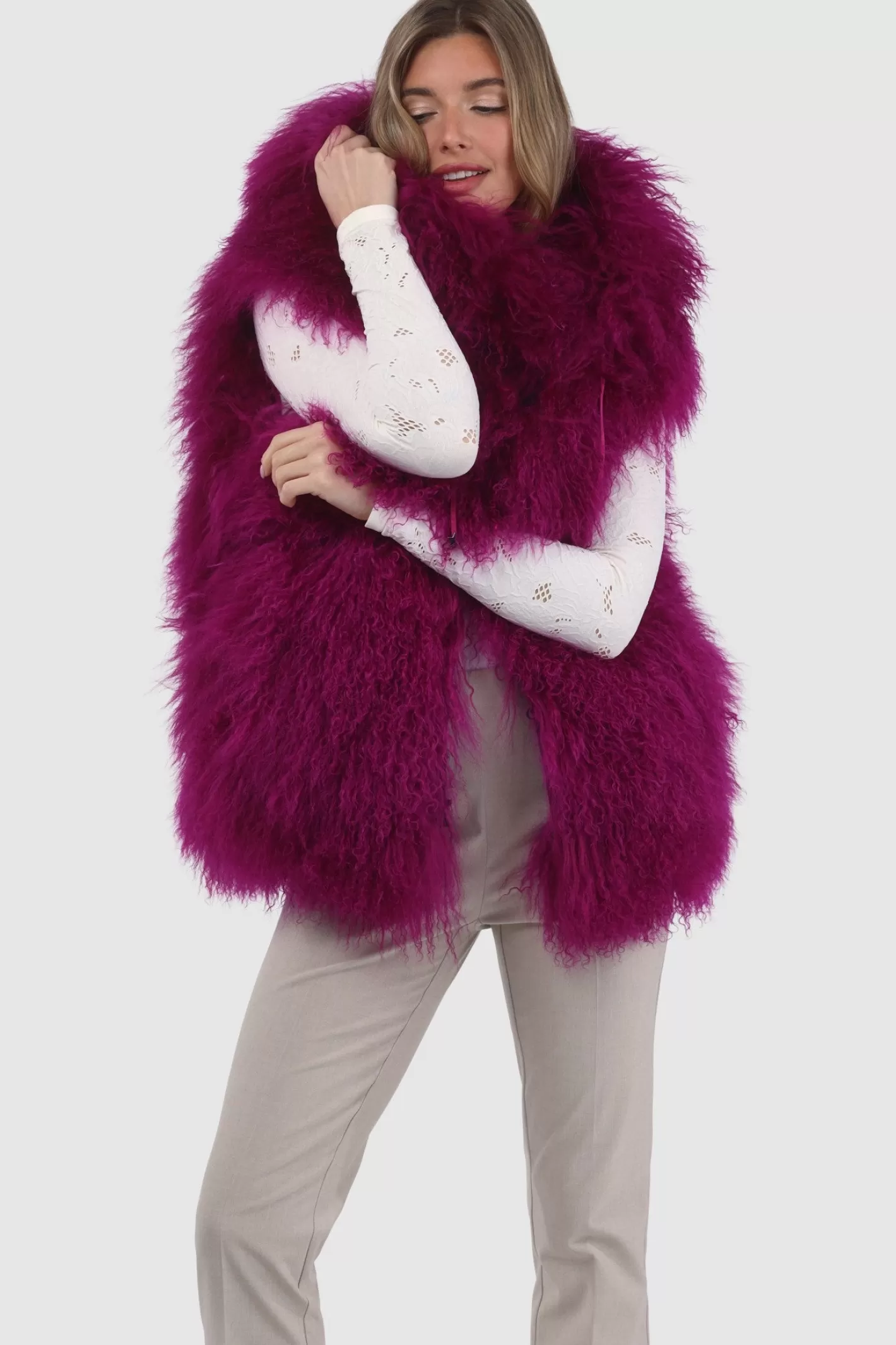 Women GORSKI Montreal Reversible Select Mongolian Shearling Lamb Vest With Loro Piana Cashmere & Wool Back