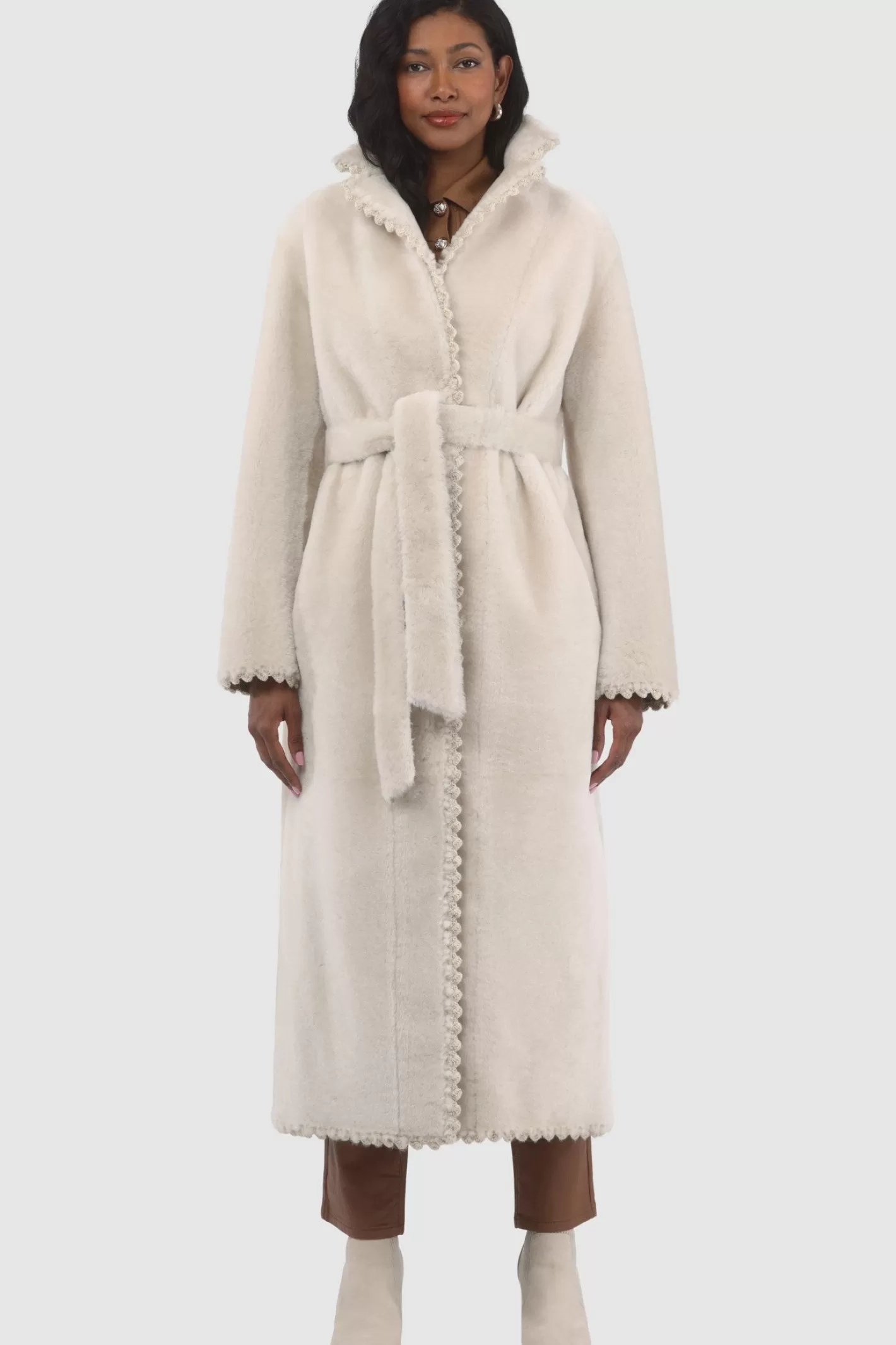 Women GORSKI Montreal Reversible Select Shearling Lamb Coat With Embroiderd Trim, Belt