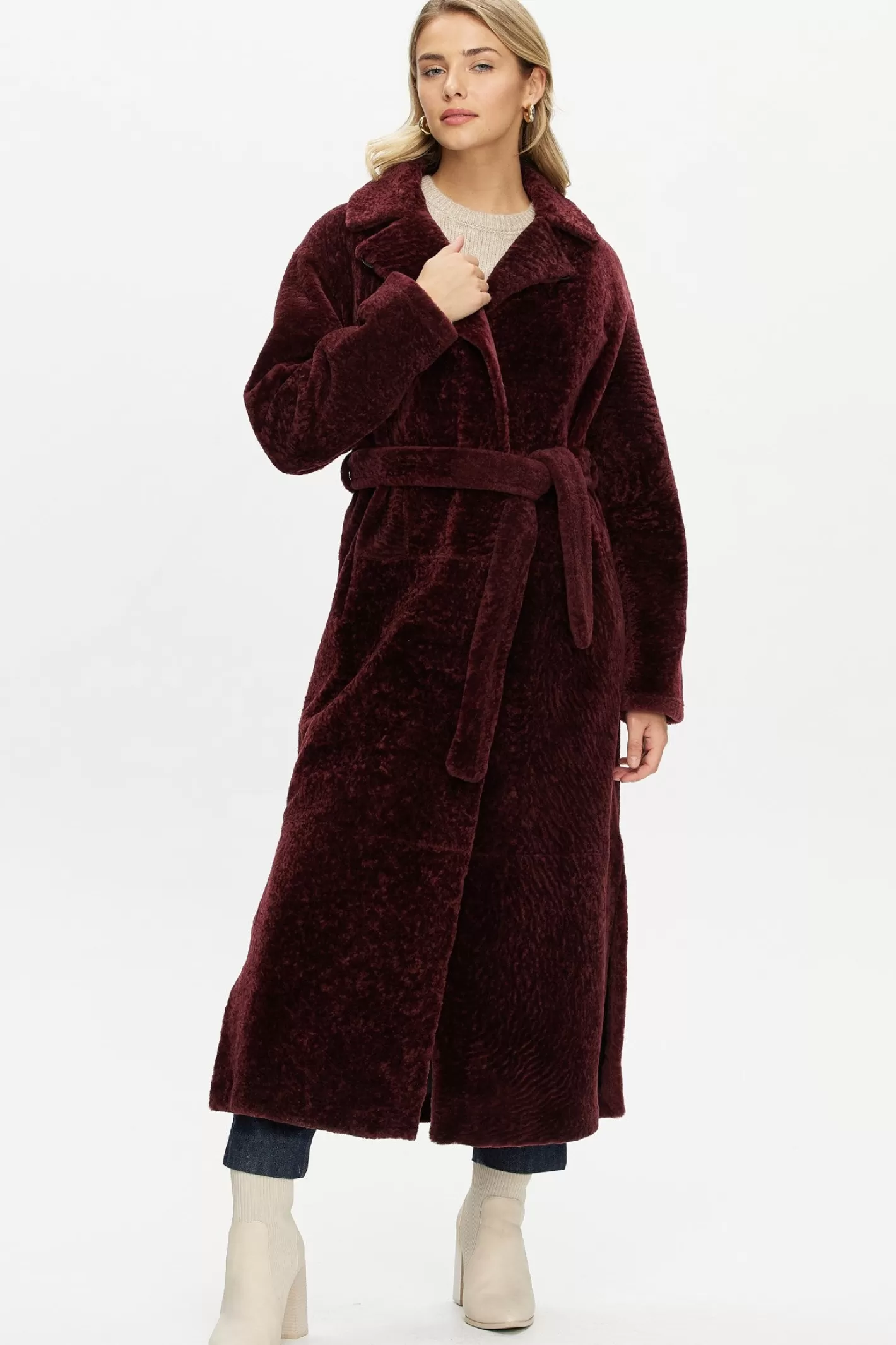 Women GORSKI Montreal Reversible Select Shearling Lamb Coat With Side Slits And Belt
