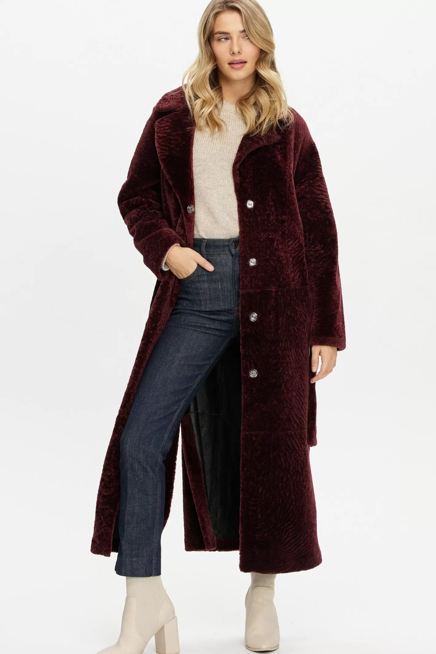 Women GORSKI Montreal Reversible Select Shearling Lamb Coat With Side Slits And Belt