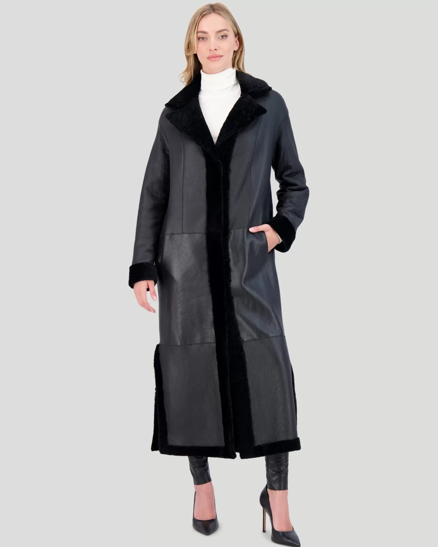 Women GORSKI Montreal Reversible Select Shearling Lamb Coat With Side Slits And Belt