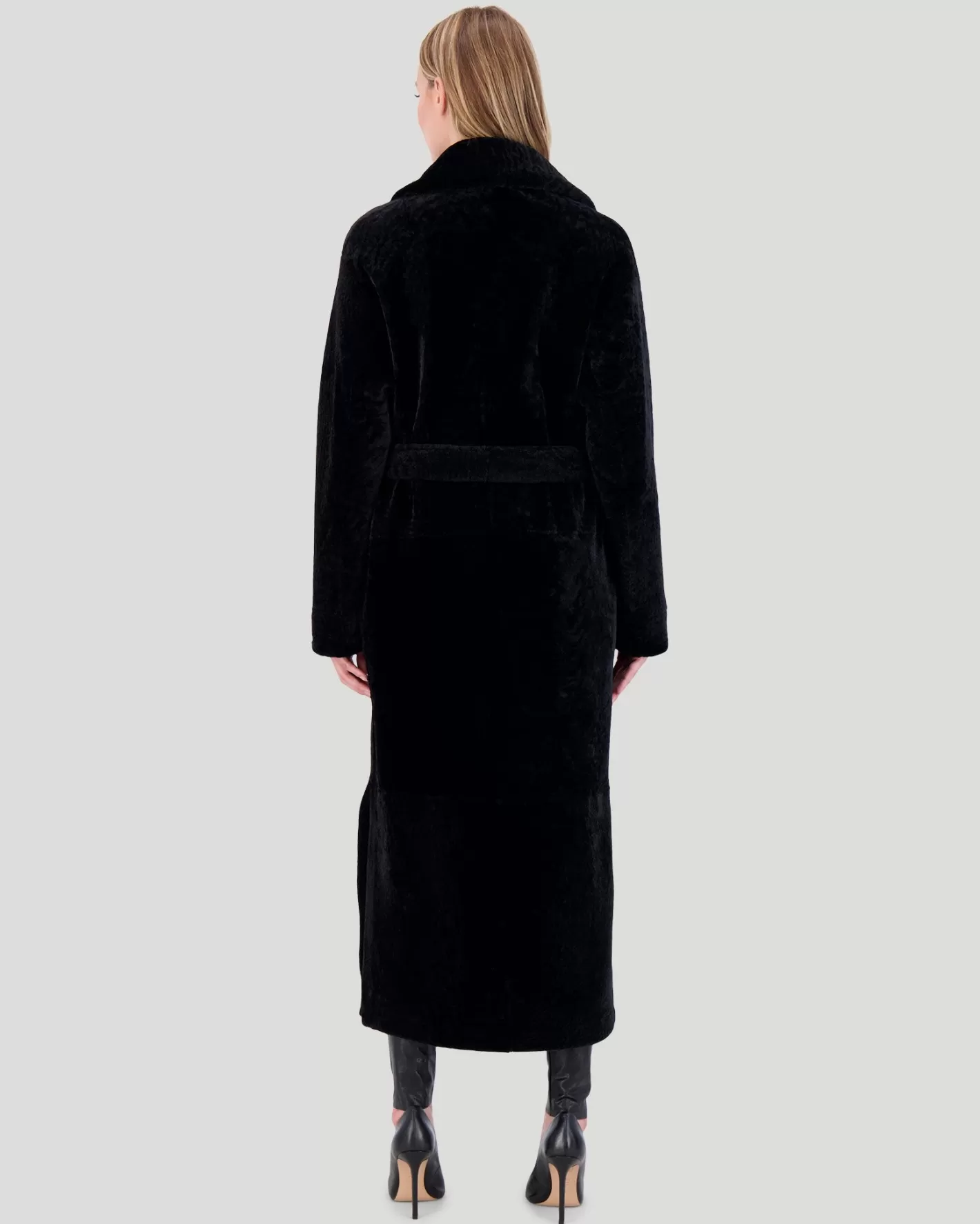 Women GORSKI Montreal Reversible Select Shearling Lamb Coat With Side Slits And Belt
