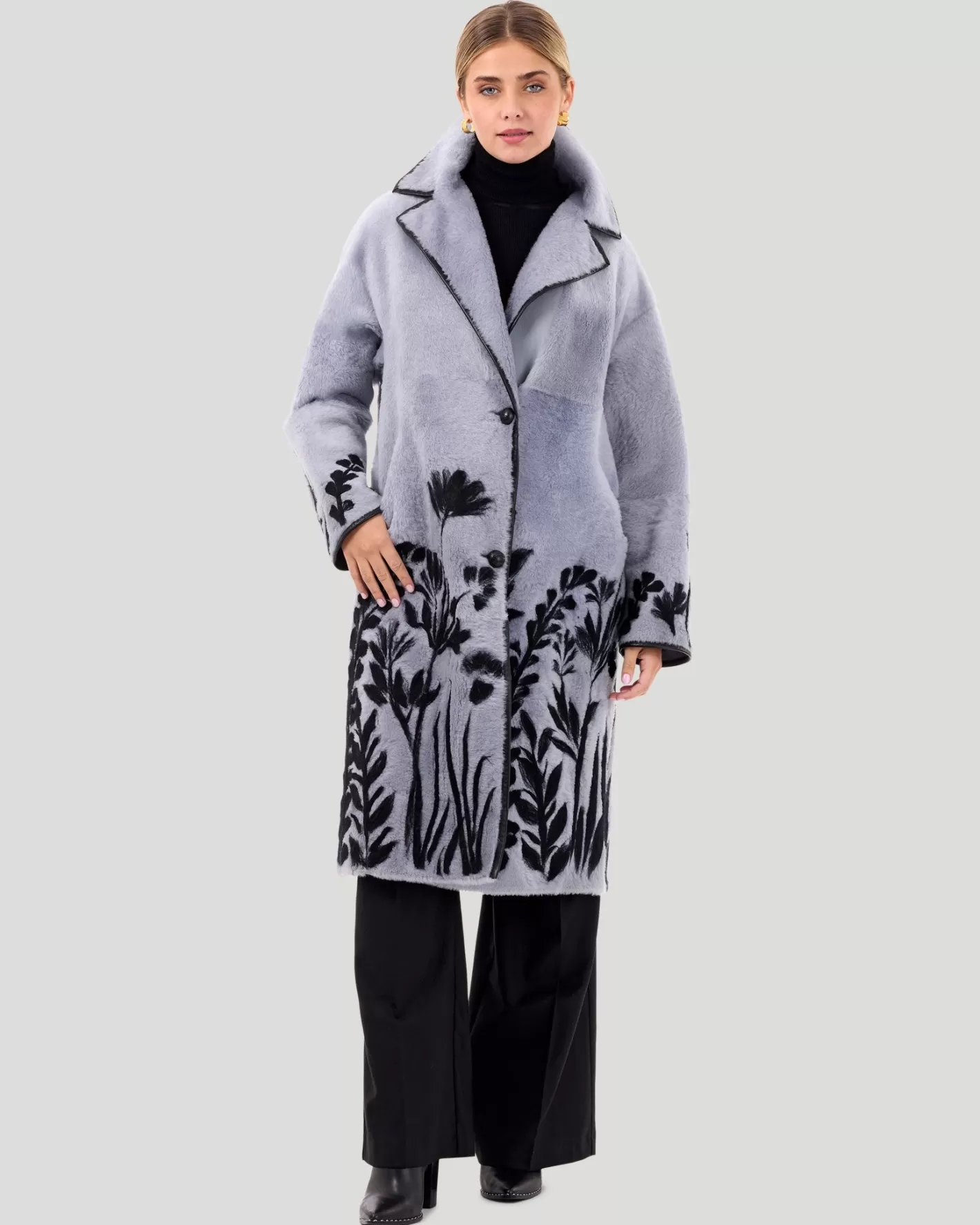 Women GORSKI Montreal Reversible Select Shearling Lamb Short Coat With Floral Embroidery