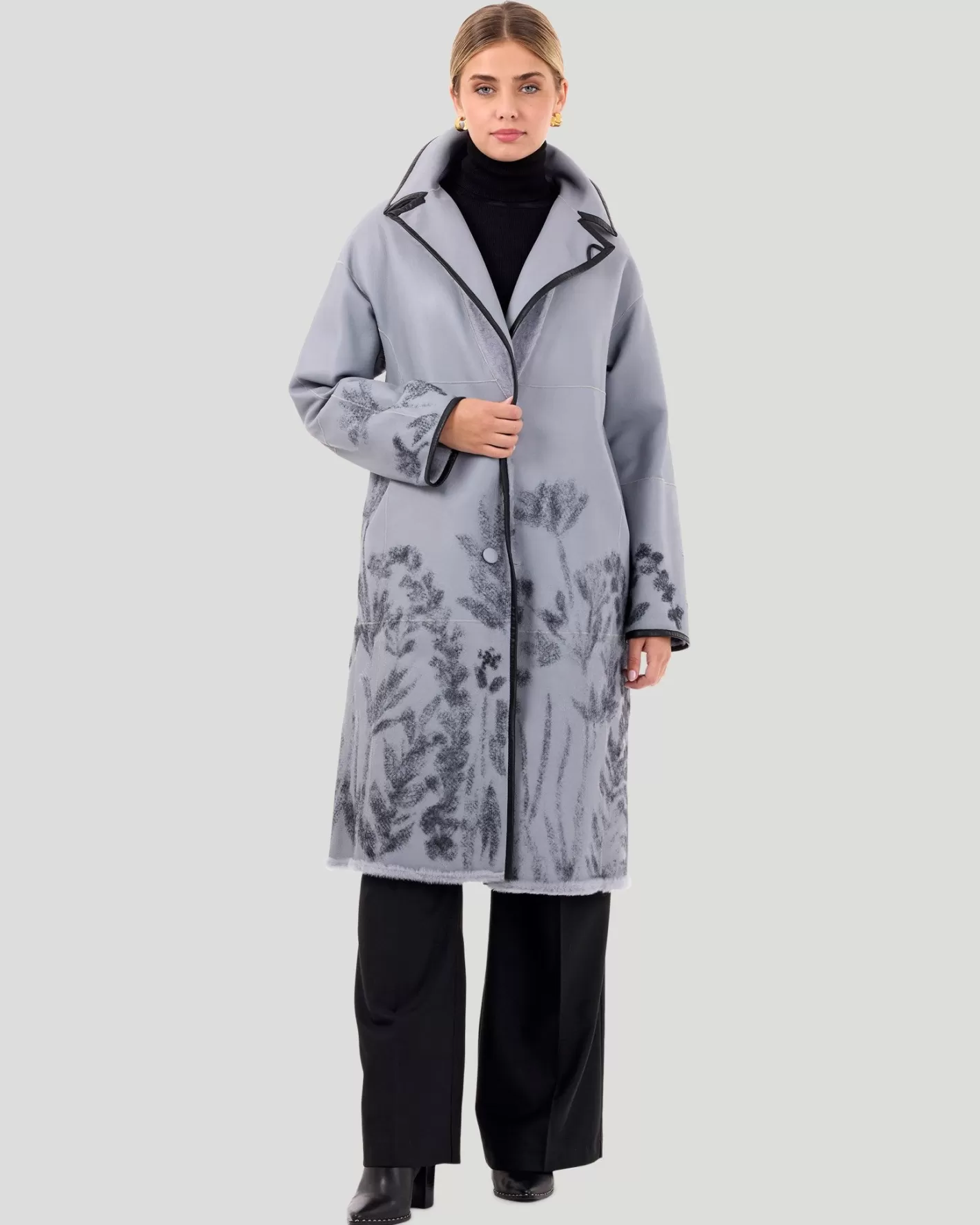 Women GORSKI Montreal Reversible Select Shearling Lamb Short Coat With Floral Embroidery