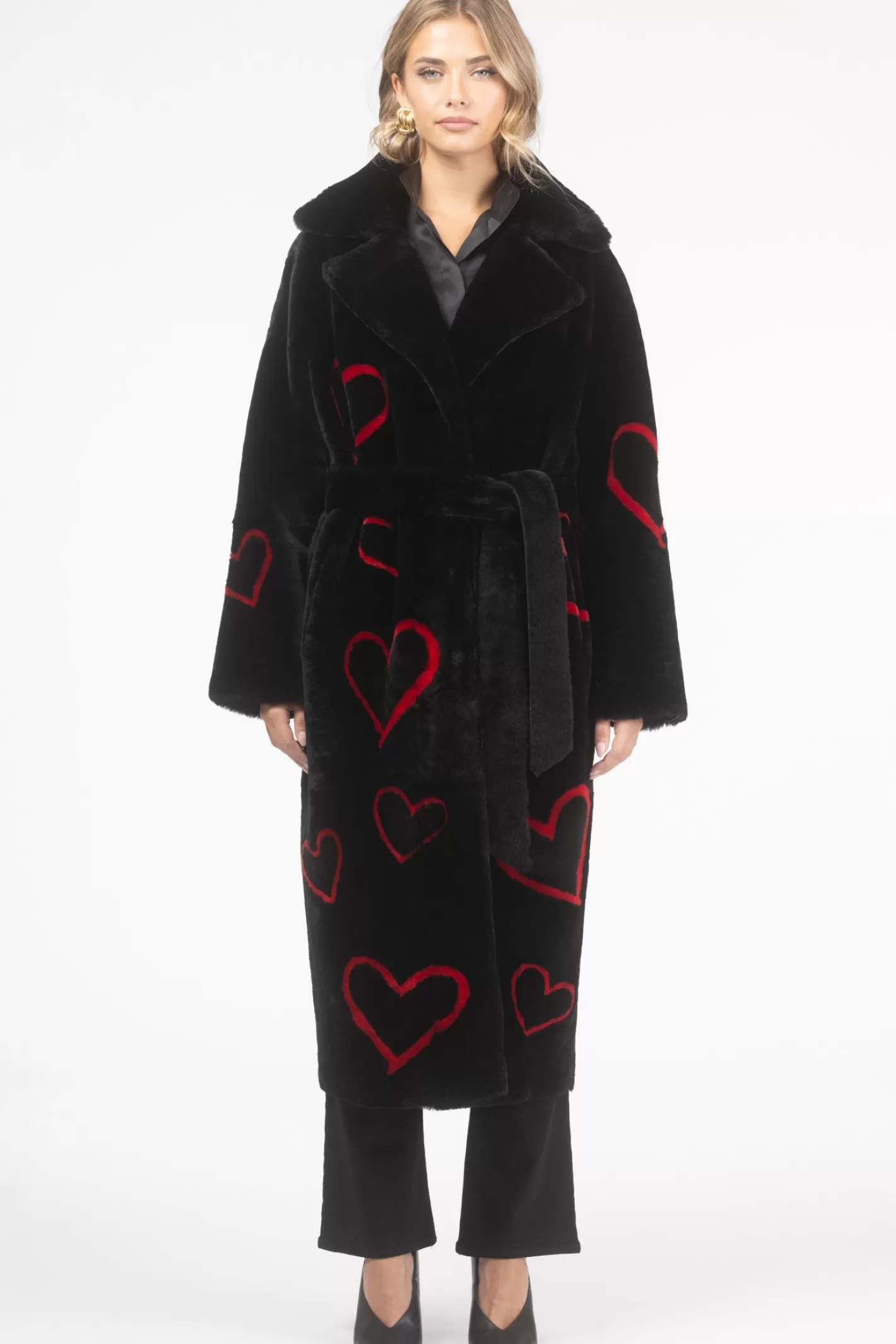 Women GORSKI Montreal Reversible Shearling Lamb Coat With Heart Intarsia, Belt