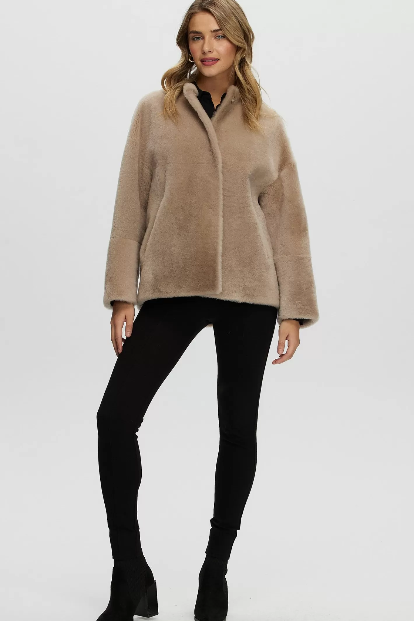 Women GORSKI Montreal Reversible Shearling Lamb Collarless Jacket