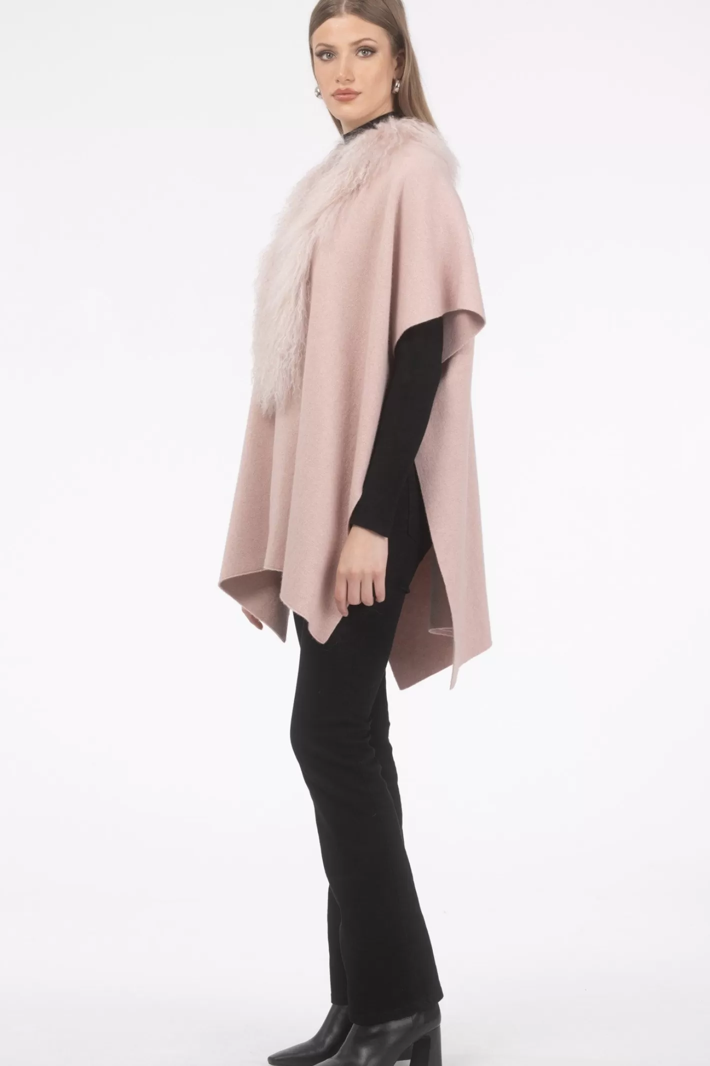 Women GORSKI Montreal Select Cashmere And Merino Wool Blend Cape With Select Mongolian Lamb Trim