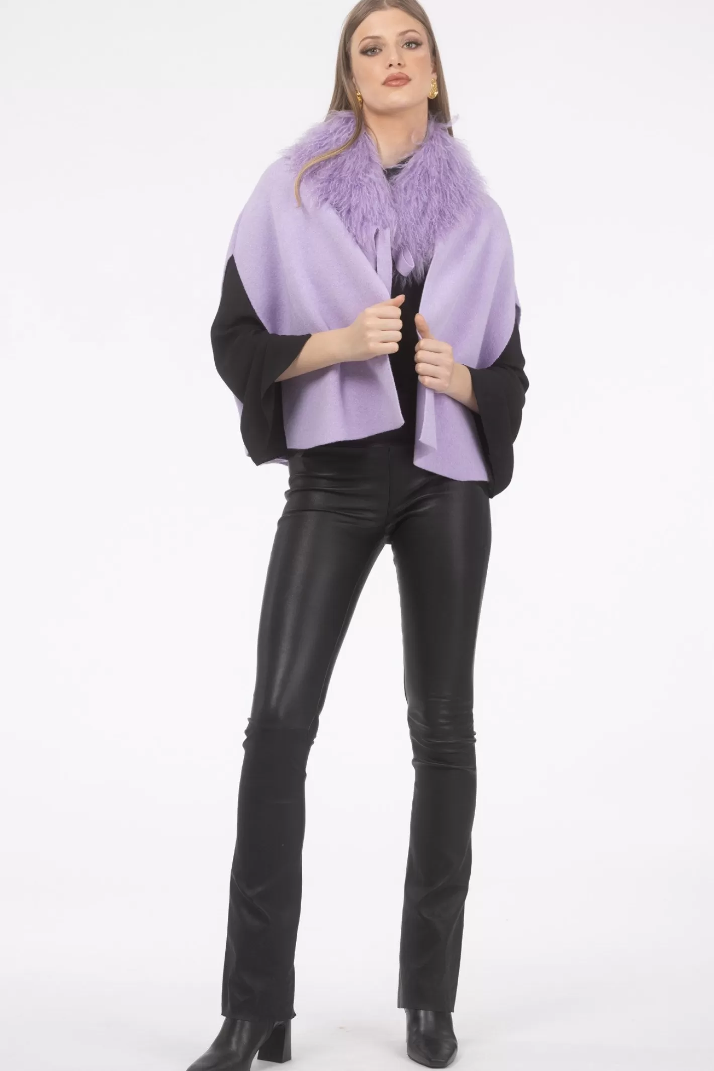 Women GORSKI Montreal Select Cashmere And Merino Wool Blend Cape With Select Mongolian Lamb Trim