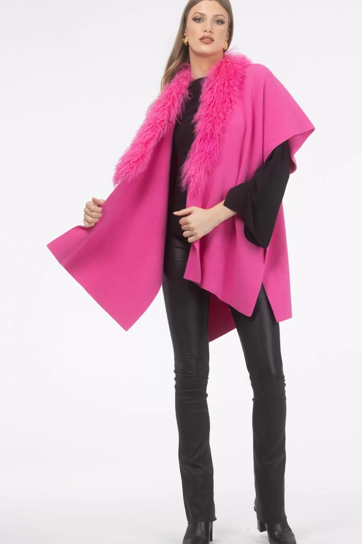 Women GORSKI Montreal Select Cashmere And Merino Wool Blend Cape With Select Mongolian Lamb Trim