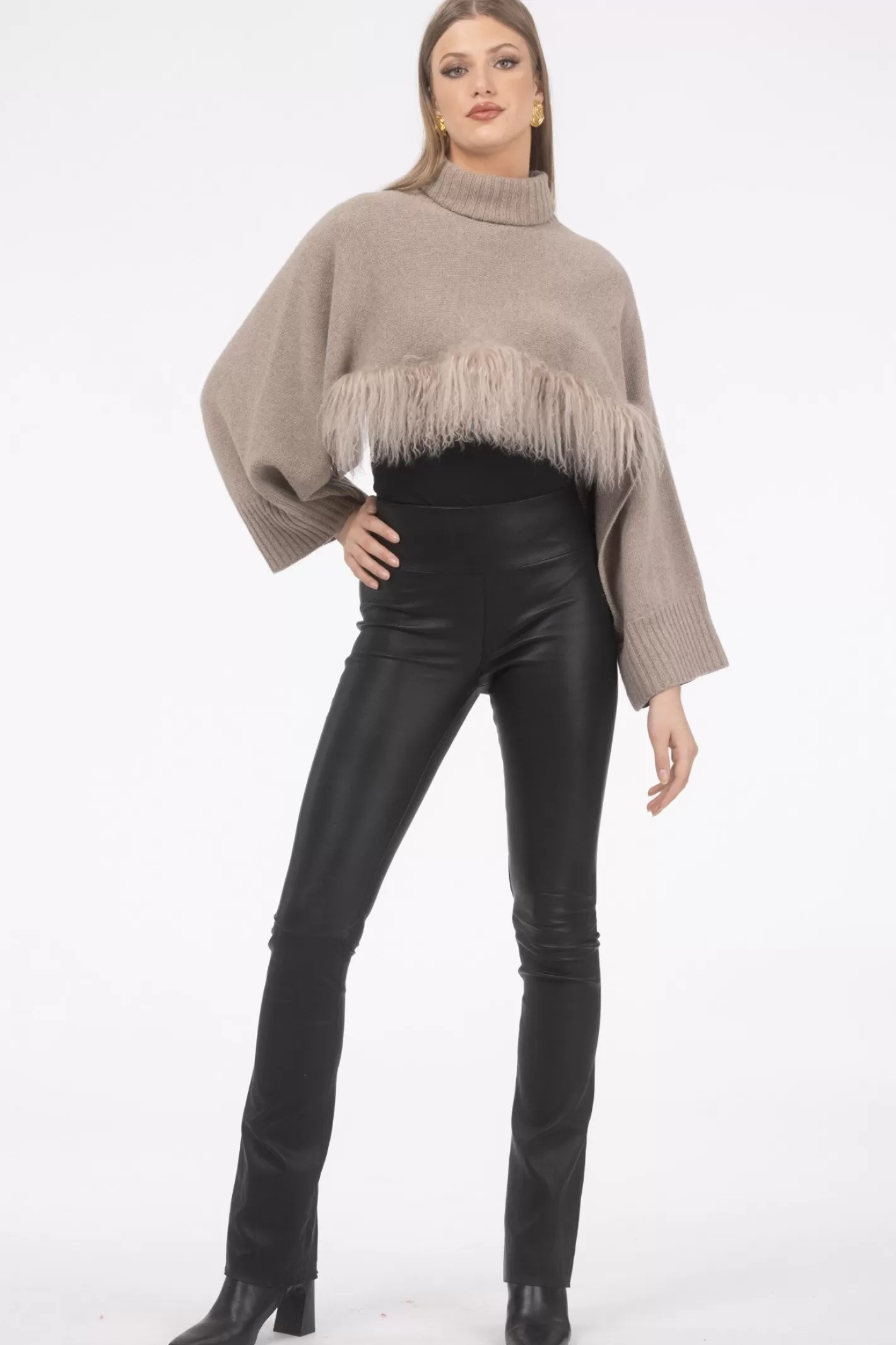 Women GORSKI Montreal Select Cashmere And Merino Wool Blend Cropped Sweater With Select Mongolian Lamb Trim