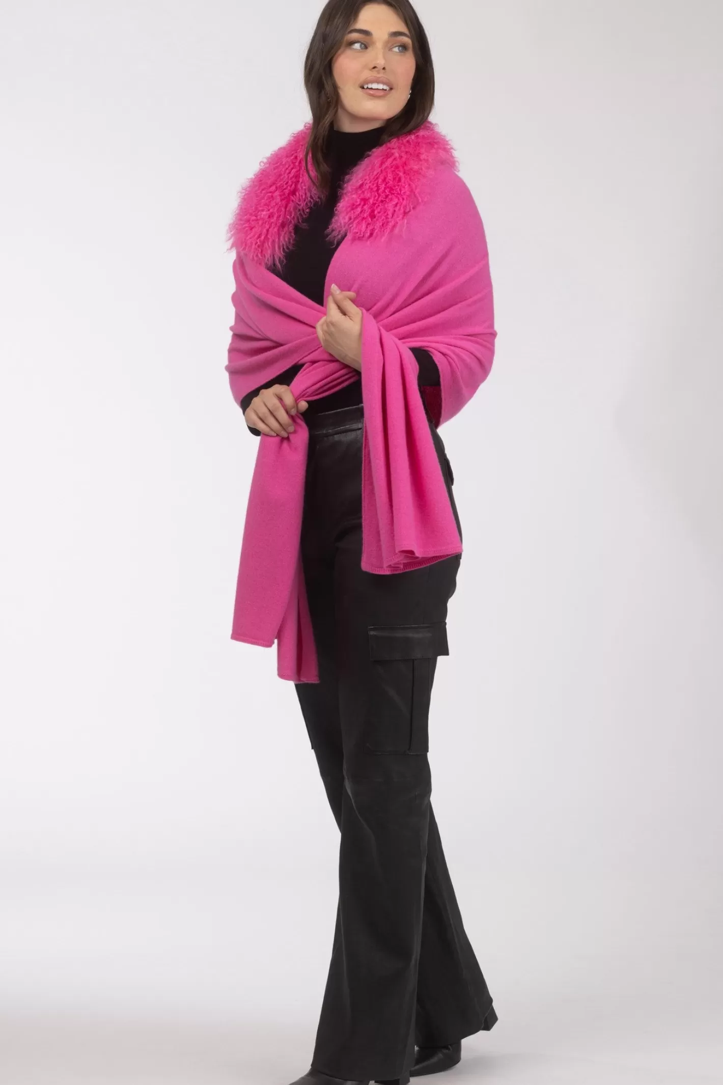 Women GORSKI Montreal Select Cashmere And Merino Wool Blend Stole With Select Mongolian Lamb Trim